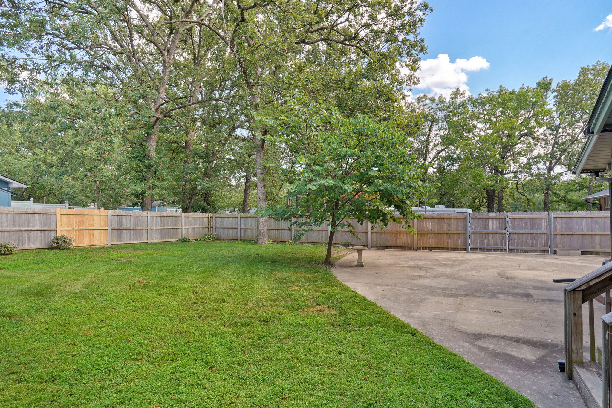 Photo 53 - Residential for sale – 1214 W Beverly Hills Drive  Springfield, MO