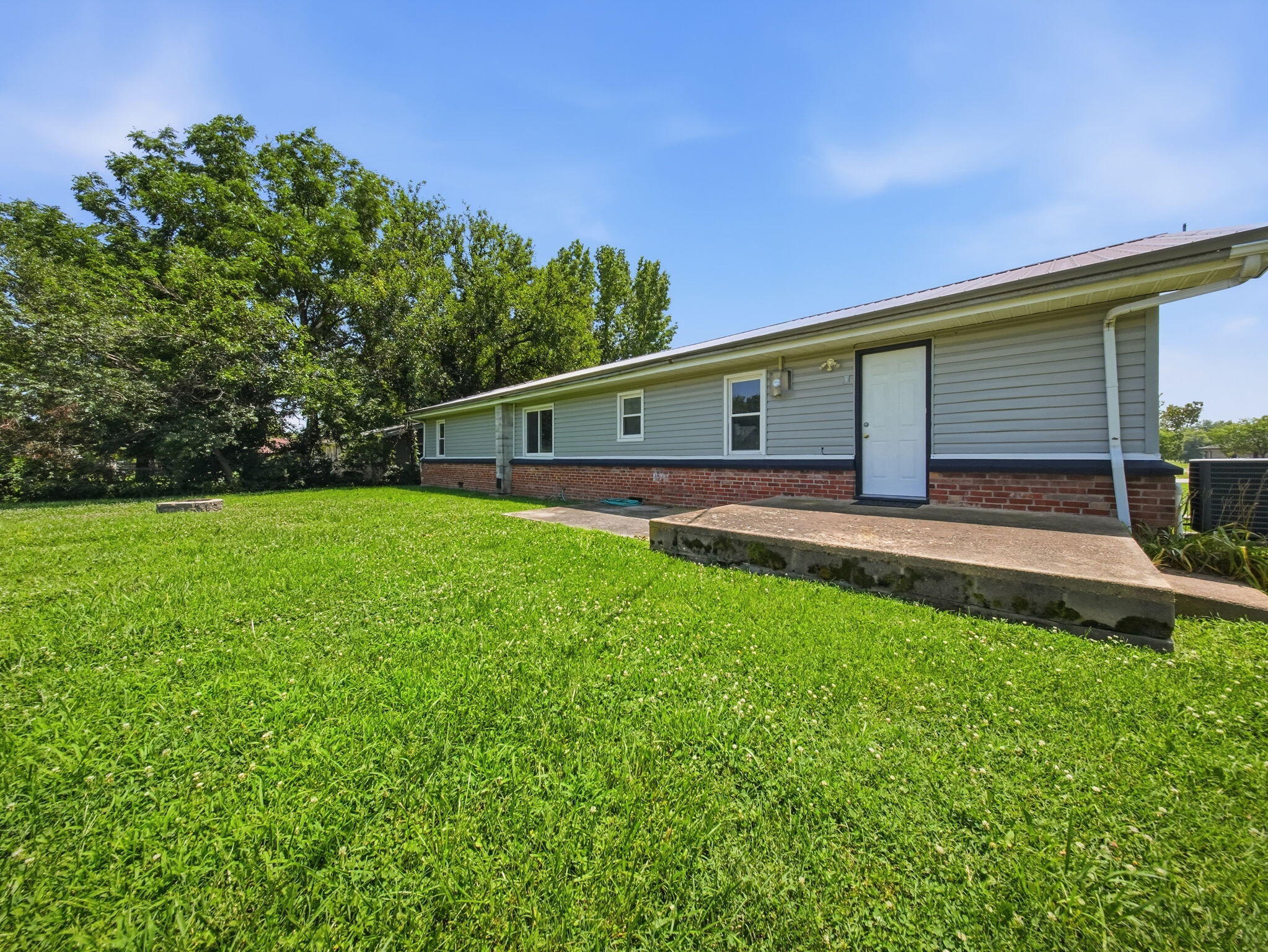 Photo 35 - Residential for sale – 1611 W Fair Play Street  Bolivar, MO