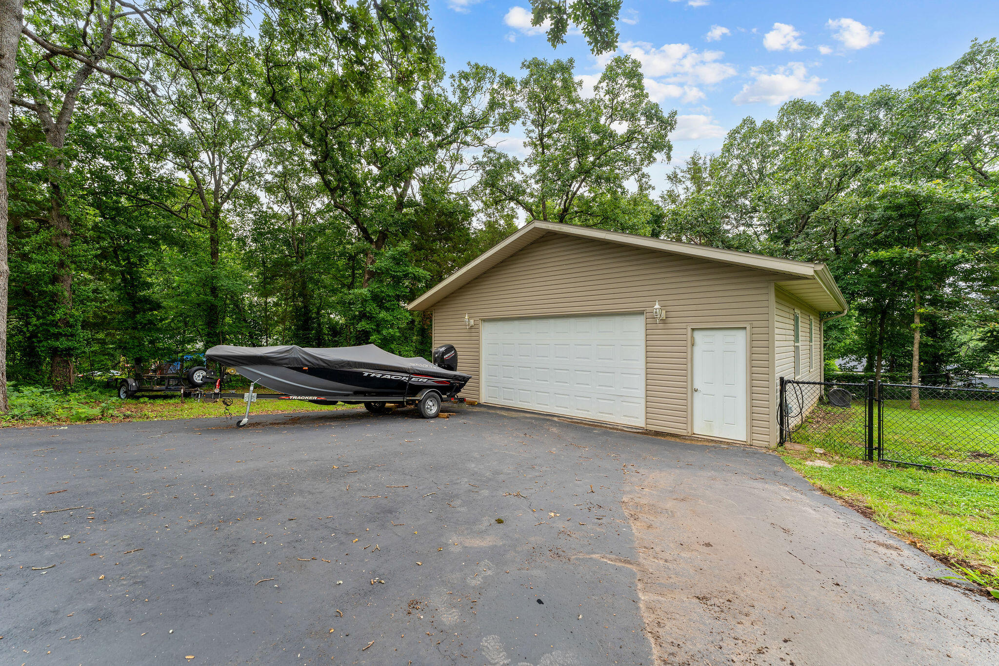 Photo 4 - Residential for sale – 70  Lincoln Lane  Lampe, MO