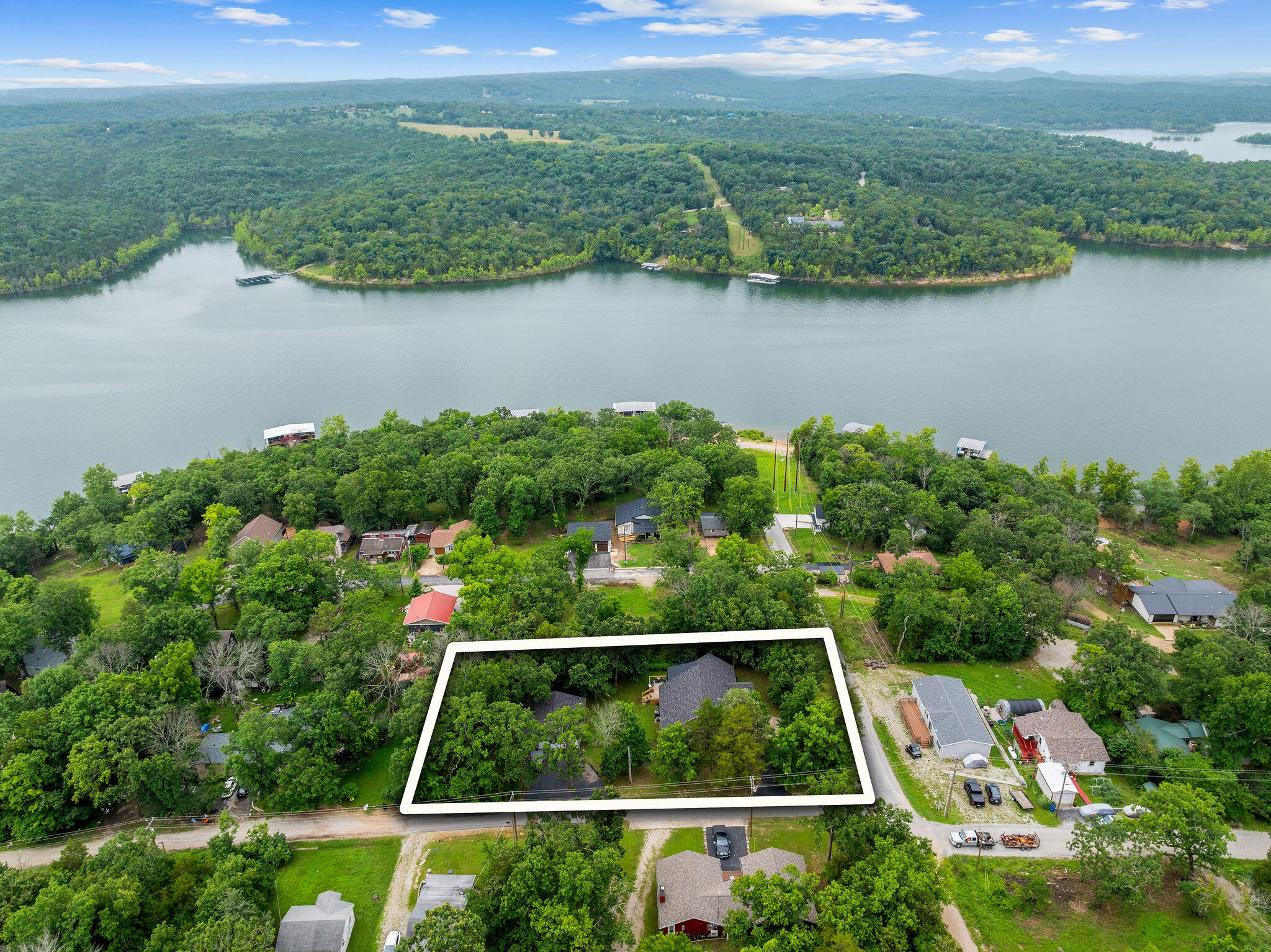 Photo 5 - Residential for sale – 70  Lincoln Lane  Lampe, MO