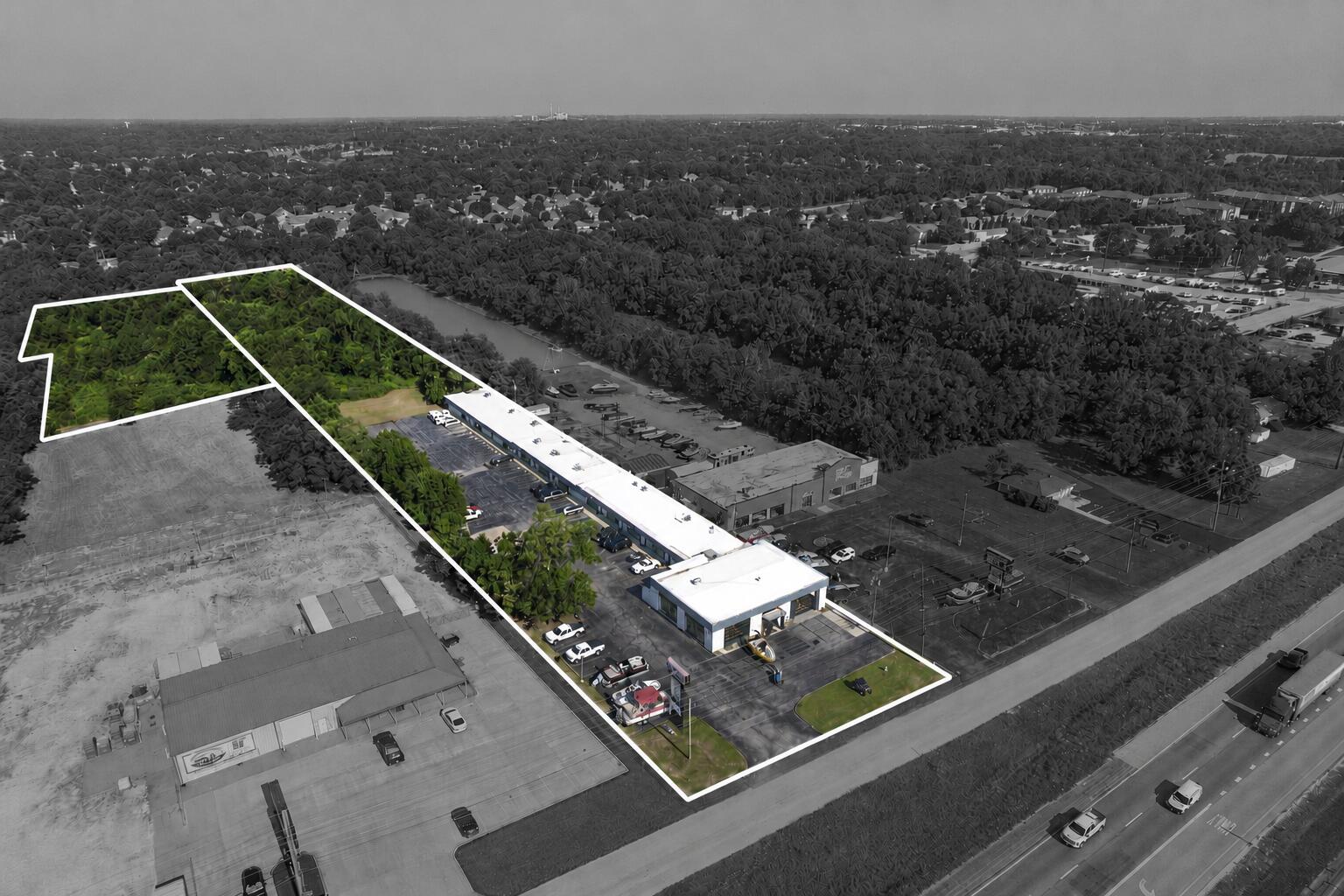 Photo 2 - Commercial Sale for sale – 5601 S Campbell Avenue  Springfield, MO