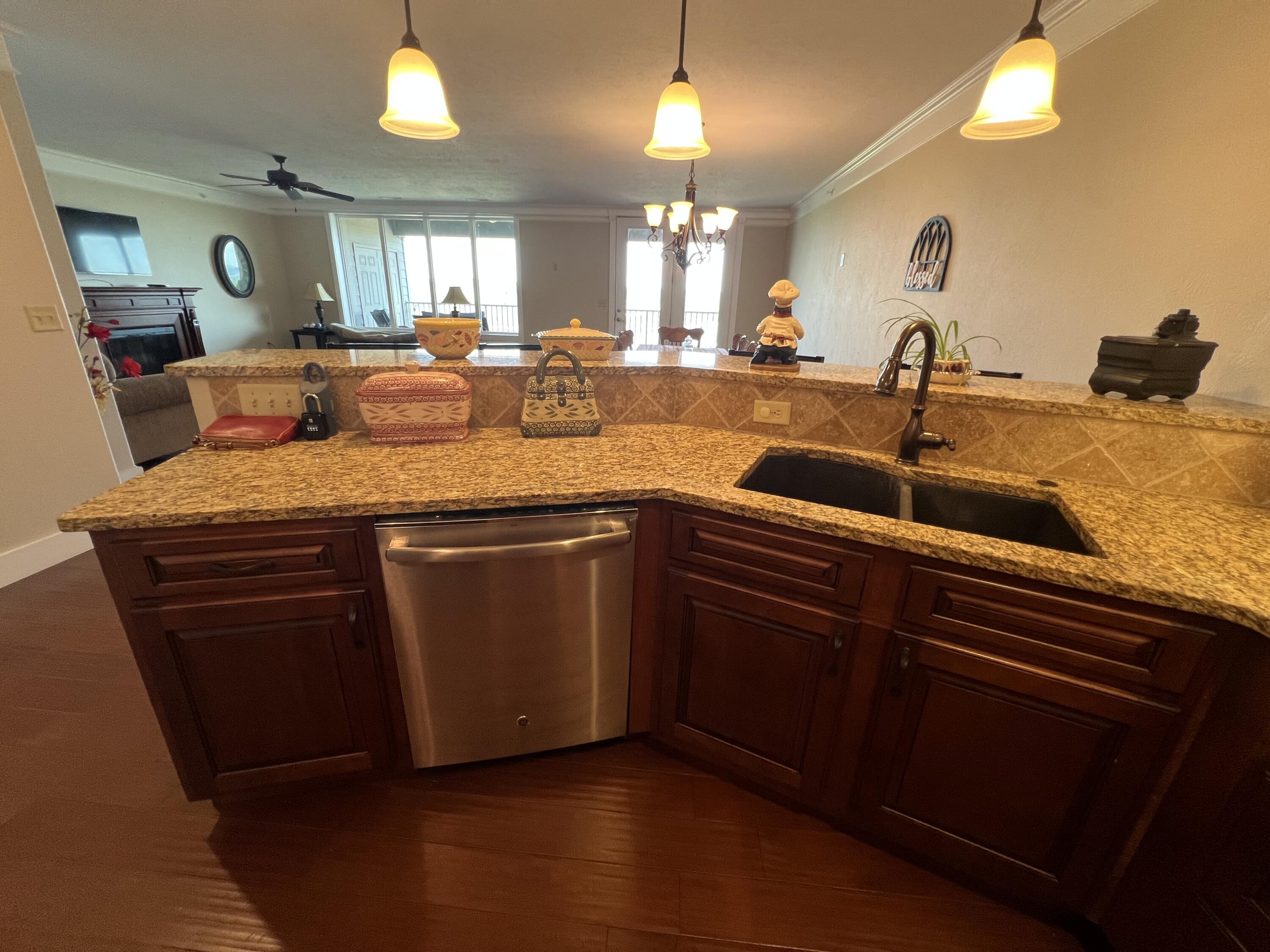 Photo 12 - Residential for sale – 14  Treehouse Lane  Branson, MO