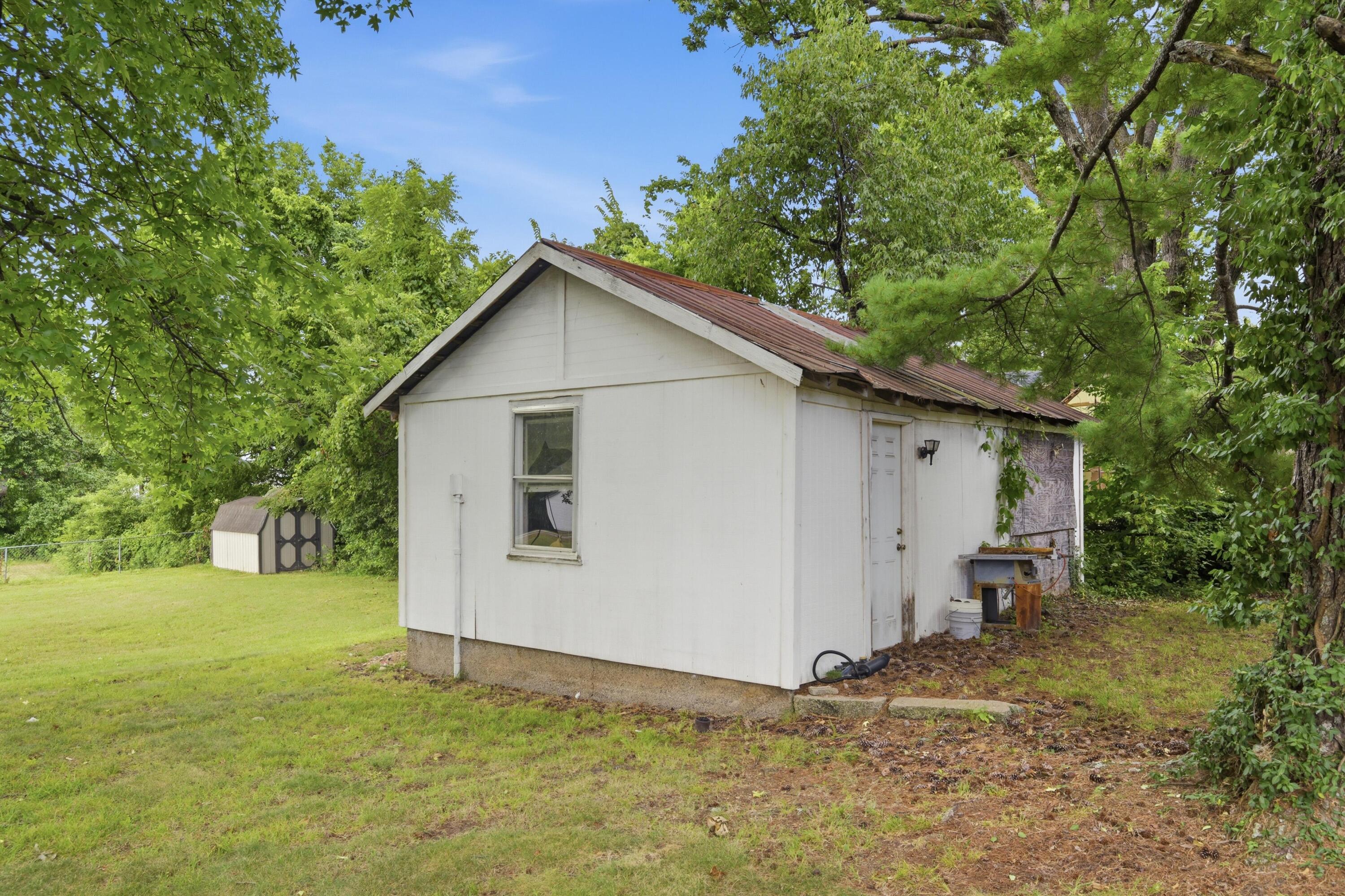 Photo 26 - Residential for sale – 699 S Main Street  Granby, MO