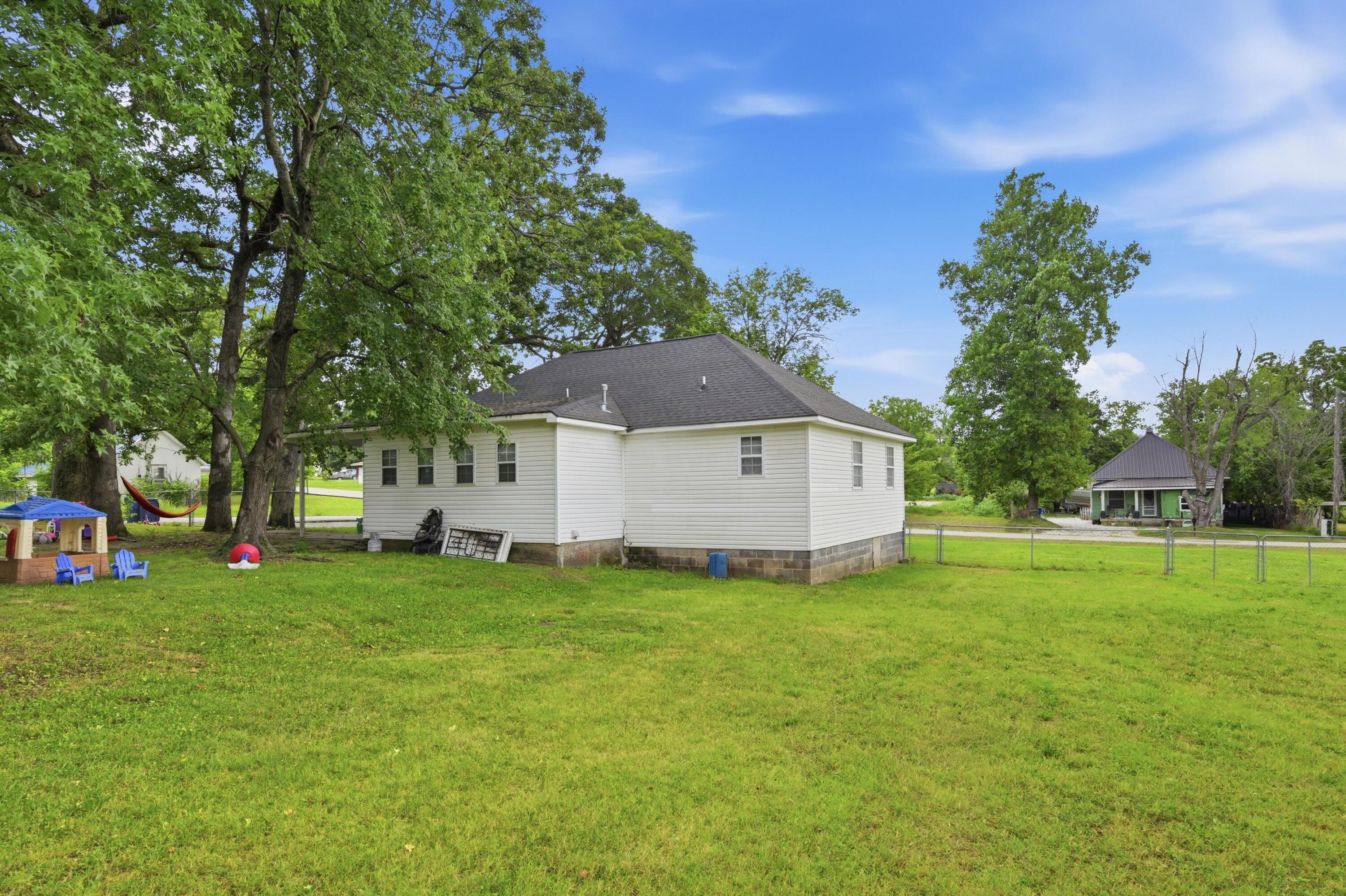 Photo 22 - Residential for sale – 699 S Main Street  Granby, MO