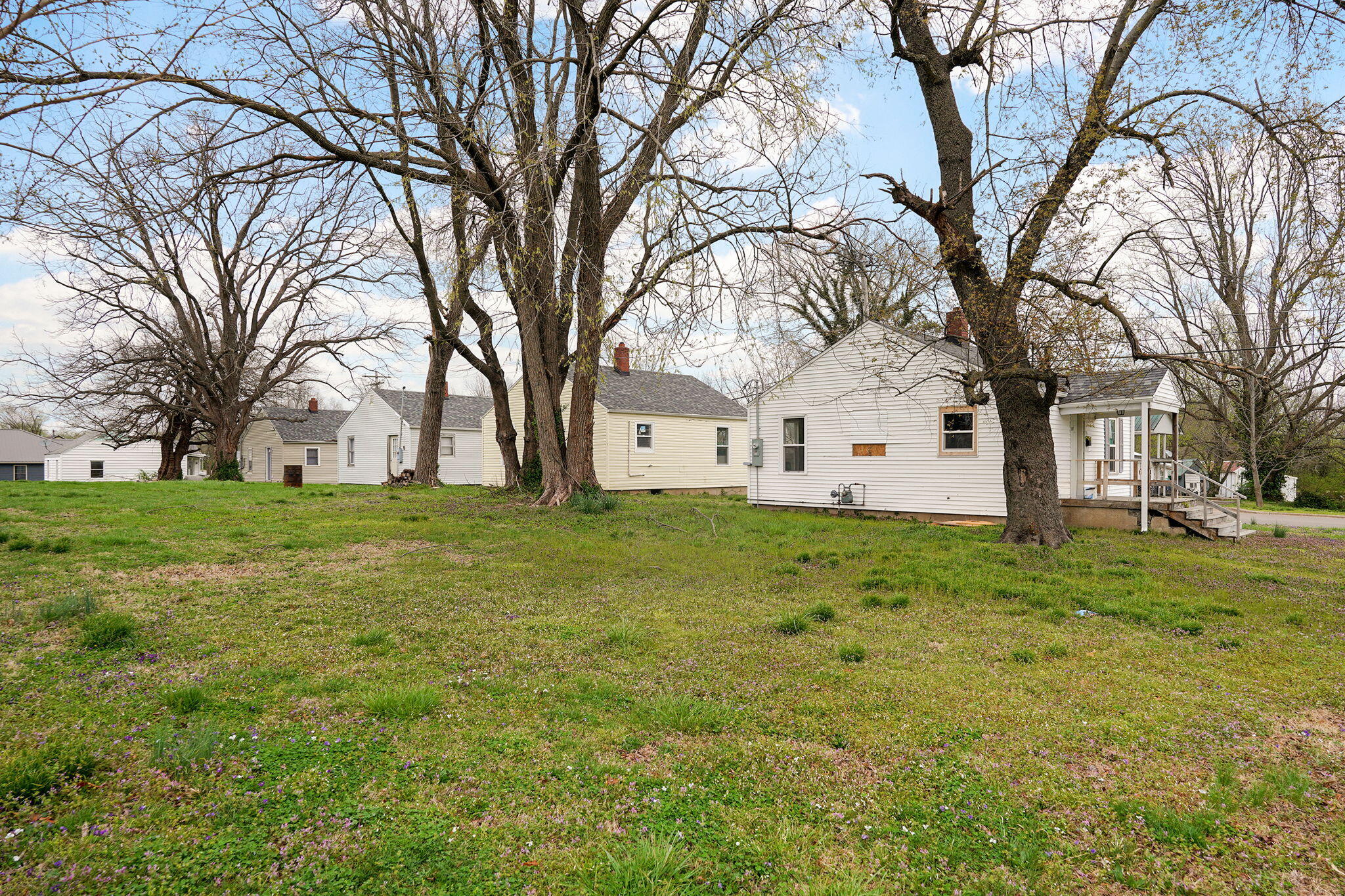 Photo 20 - Residential Income for sale – 333  Lincoln Avenue  Lebanon, MO