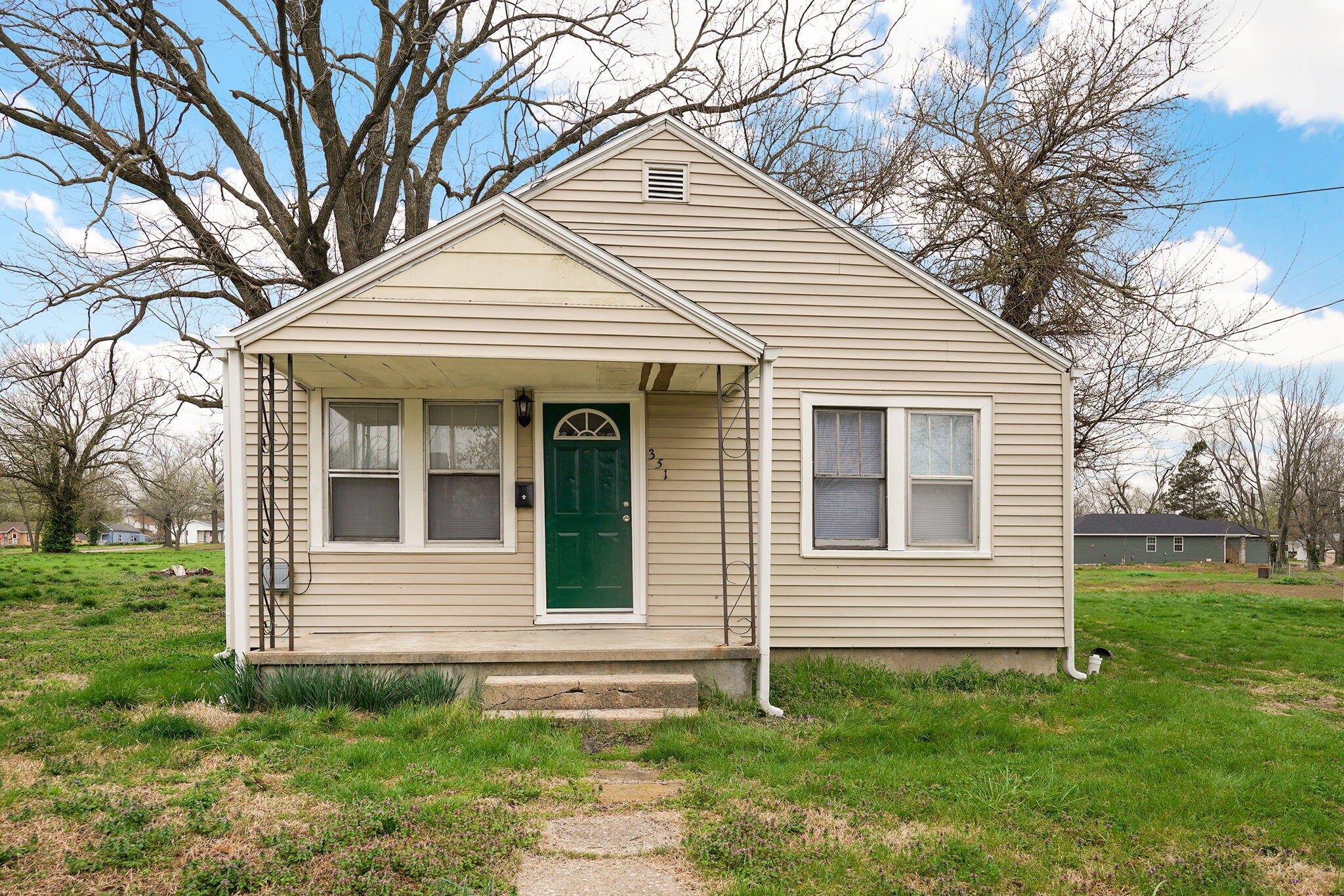 Photo 3 - Residential Income for sale – 333  Lincoln Avenue  Lebanon, MO
