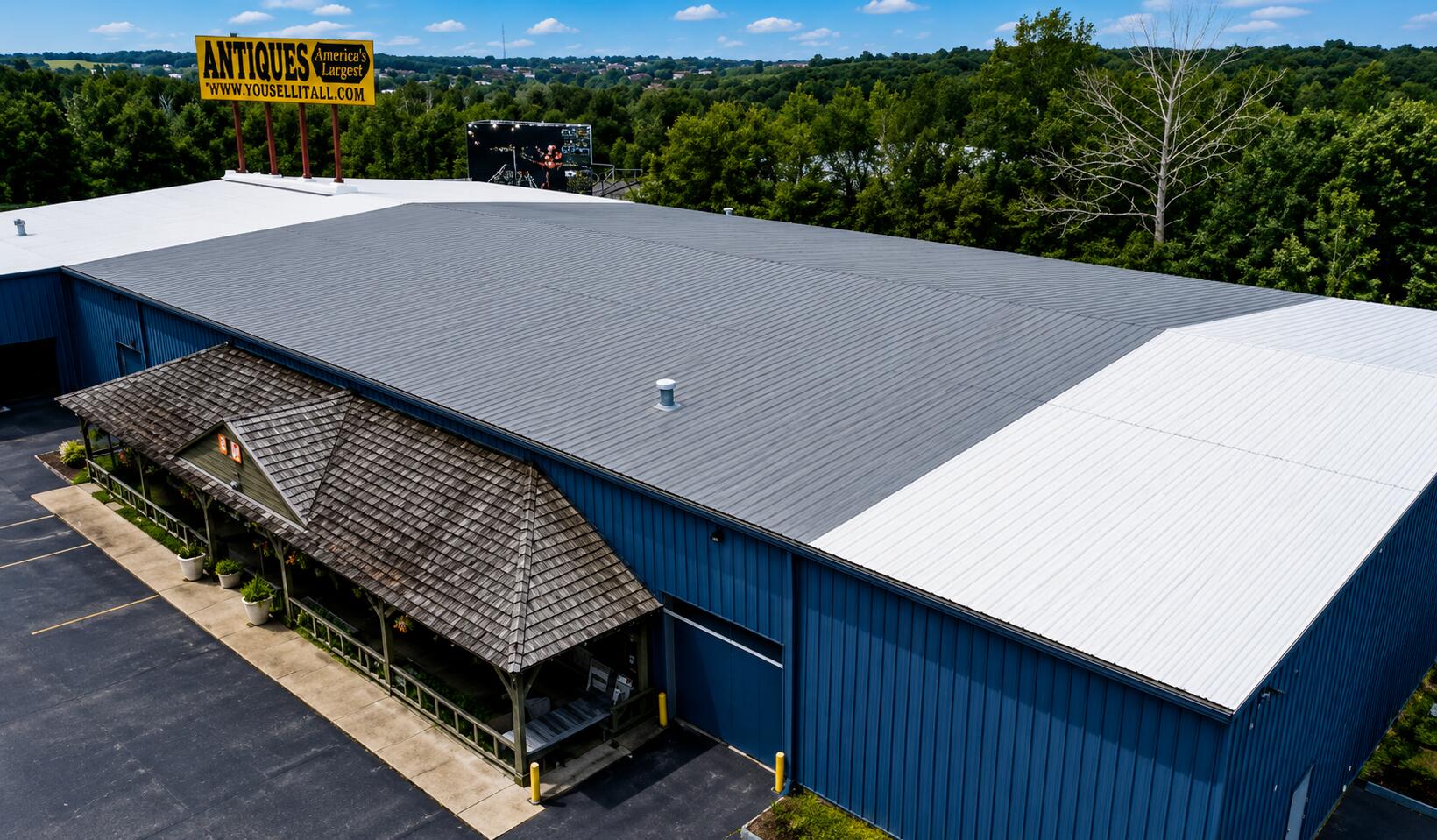 Photo 3 - Commercial Sale for sale – 1900 W Elm Street  Ozark, MO