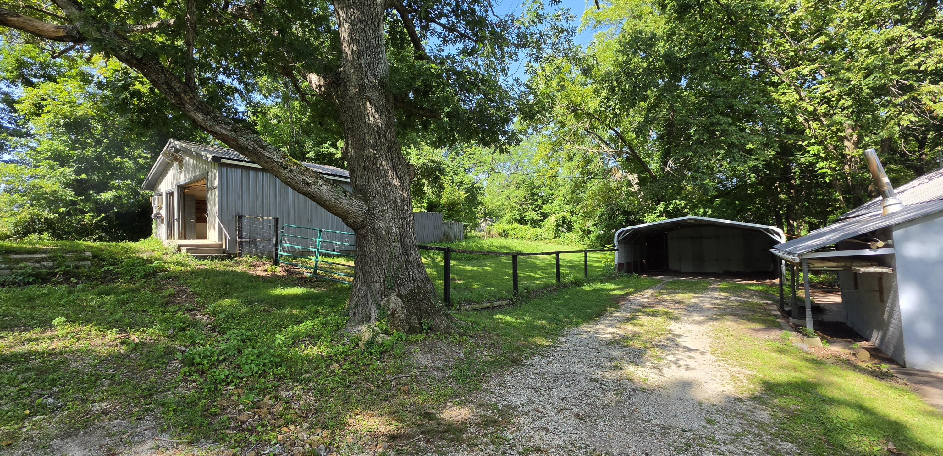 Photo 41 - Residential for sale – 292 W South Street  Hartville, MO