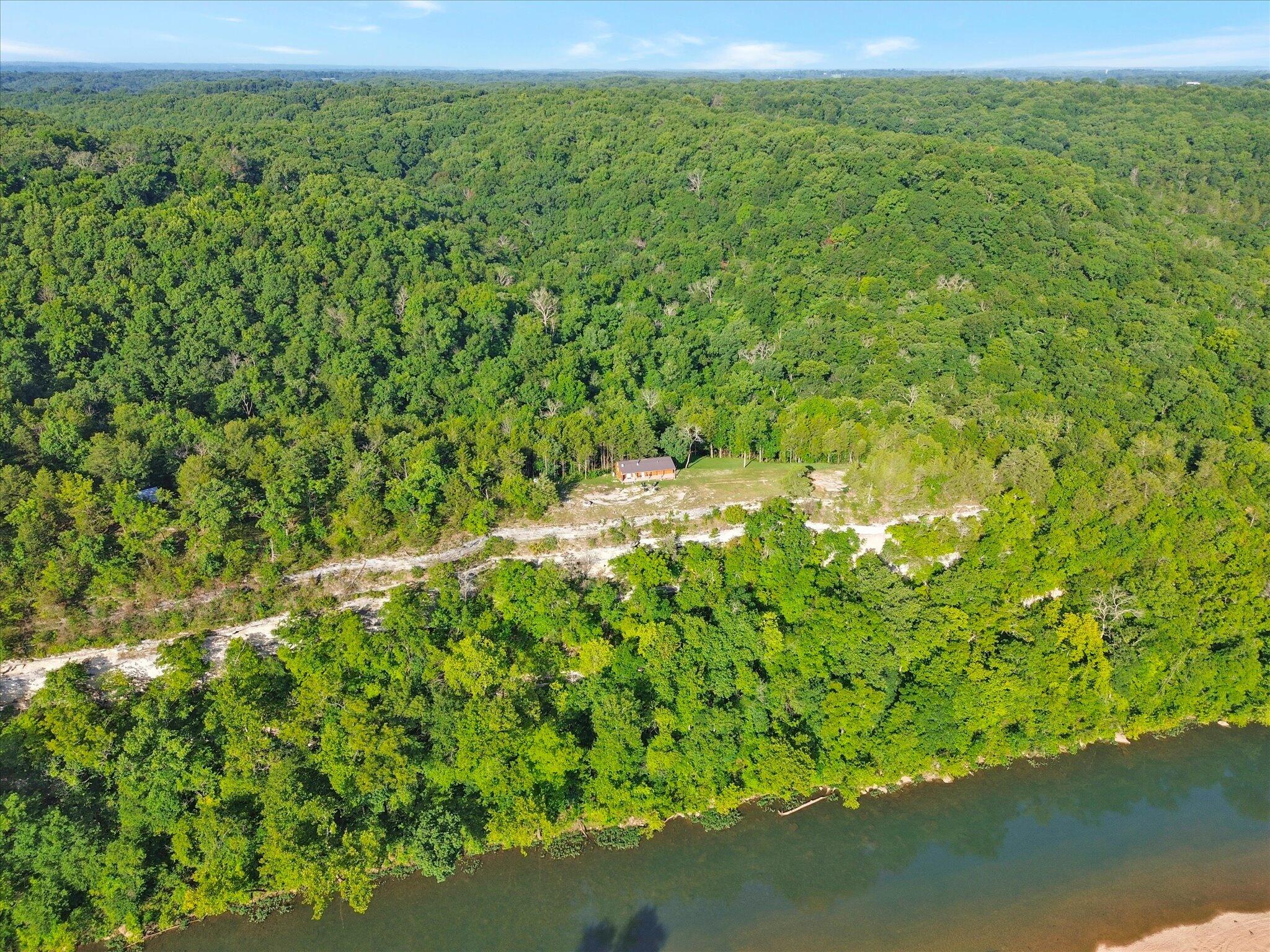 Residential for sale – 1094  Camp Clark Hill   Galena, MO