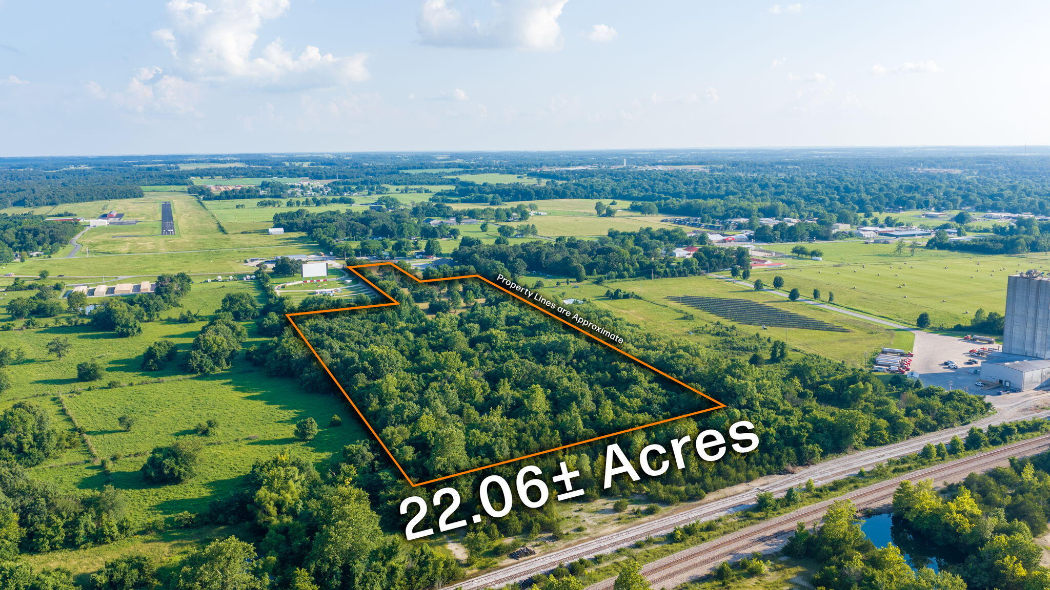 Photo 4 - Land for sale – 00 E Church Street  Aurora, MO