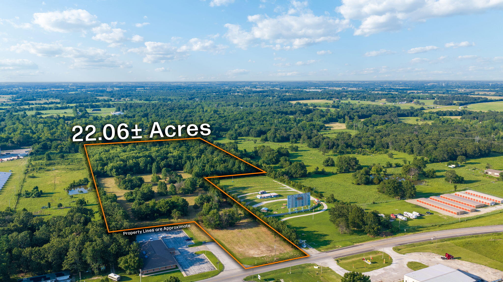 Photo 2 - Land for sale – 00 E Church Street  Aurora, MO