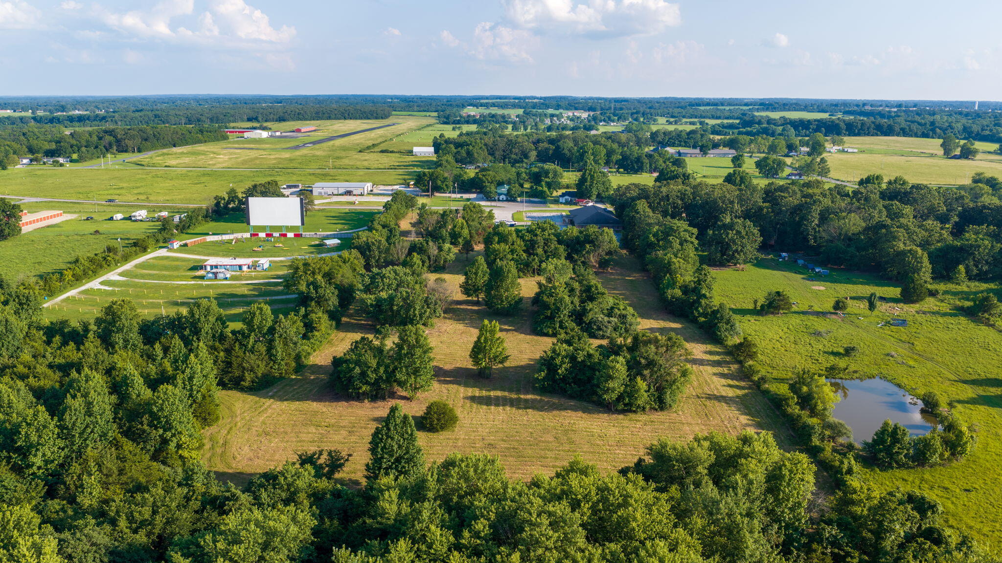 Photo 22 - Land for sale – 00 E Church Street  Aurora, MO