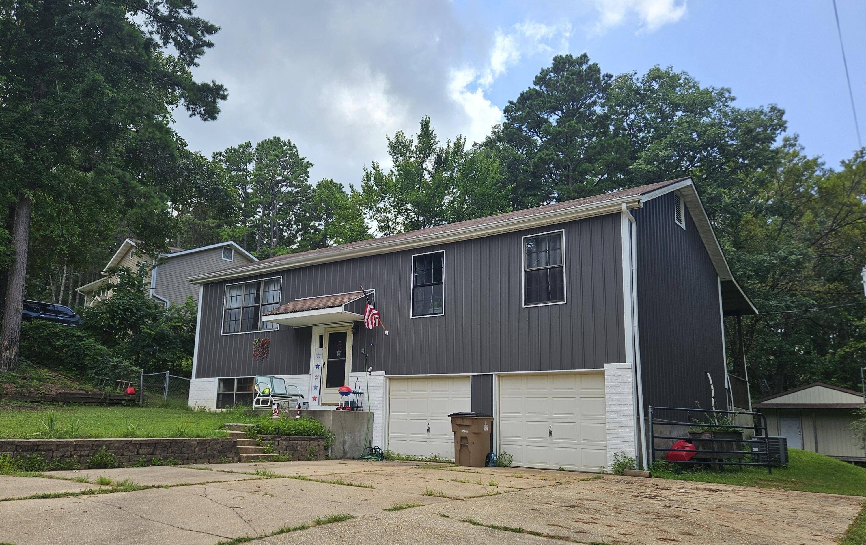 Photo 3 - Residential for sale – 525  Skyview Drive  Ellington, MO