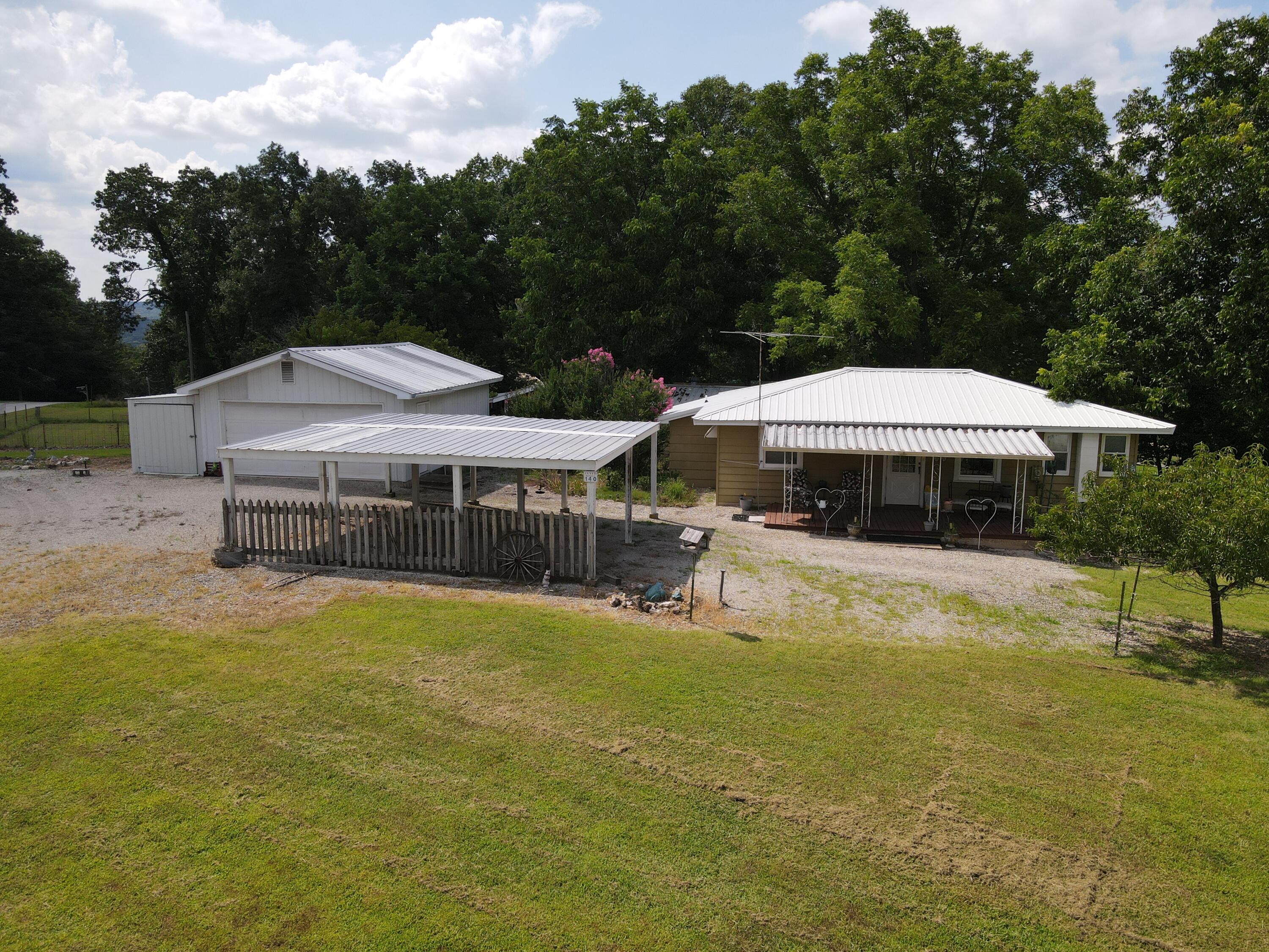 Photo 10 - Residential for sale – 140  Cox Road  Cedar Creek, MO