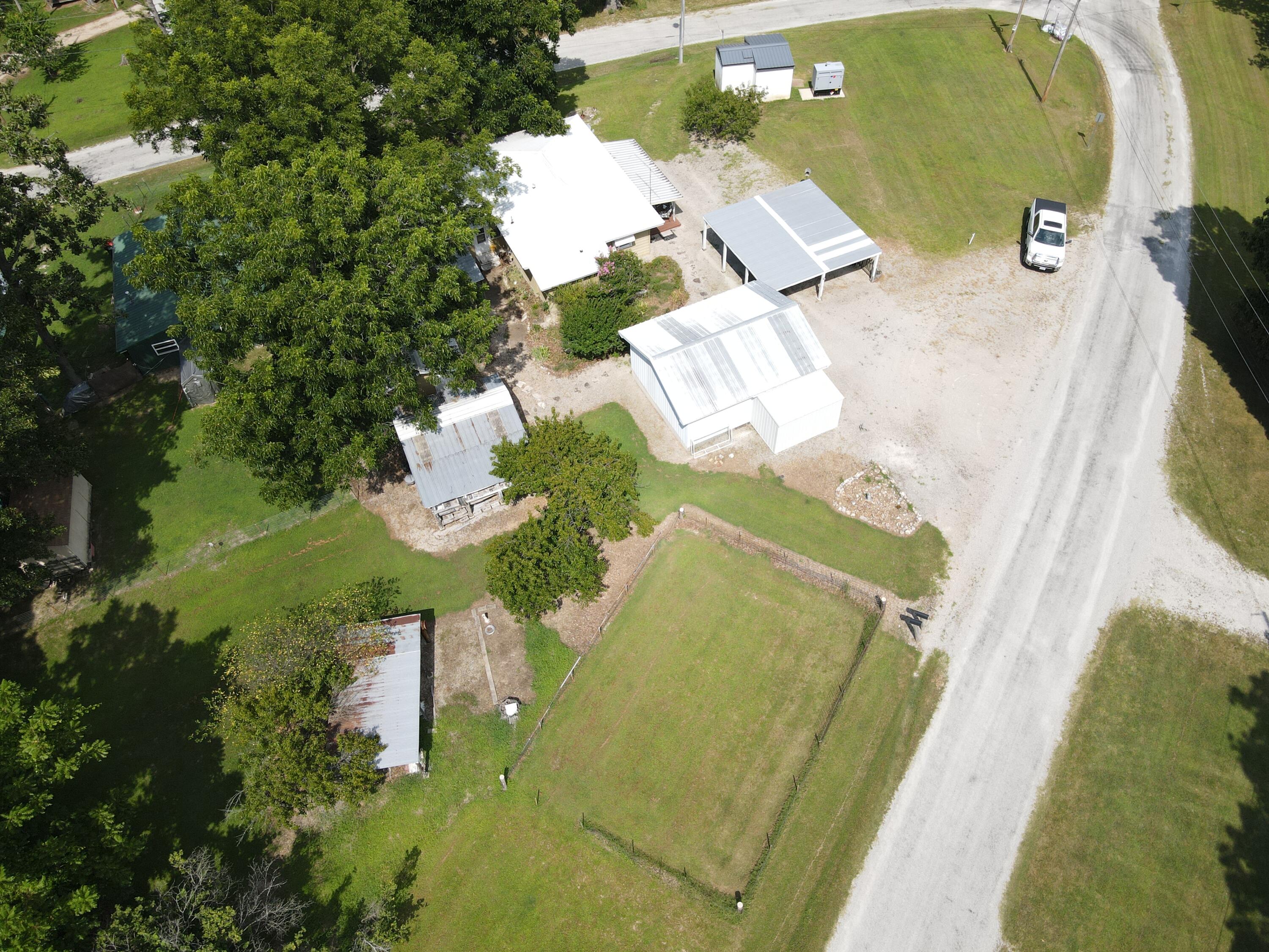 Photo 7 - Residential for sale – 140  Cox Road  Cedar Creek, MO