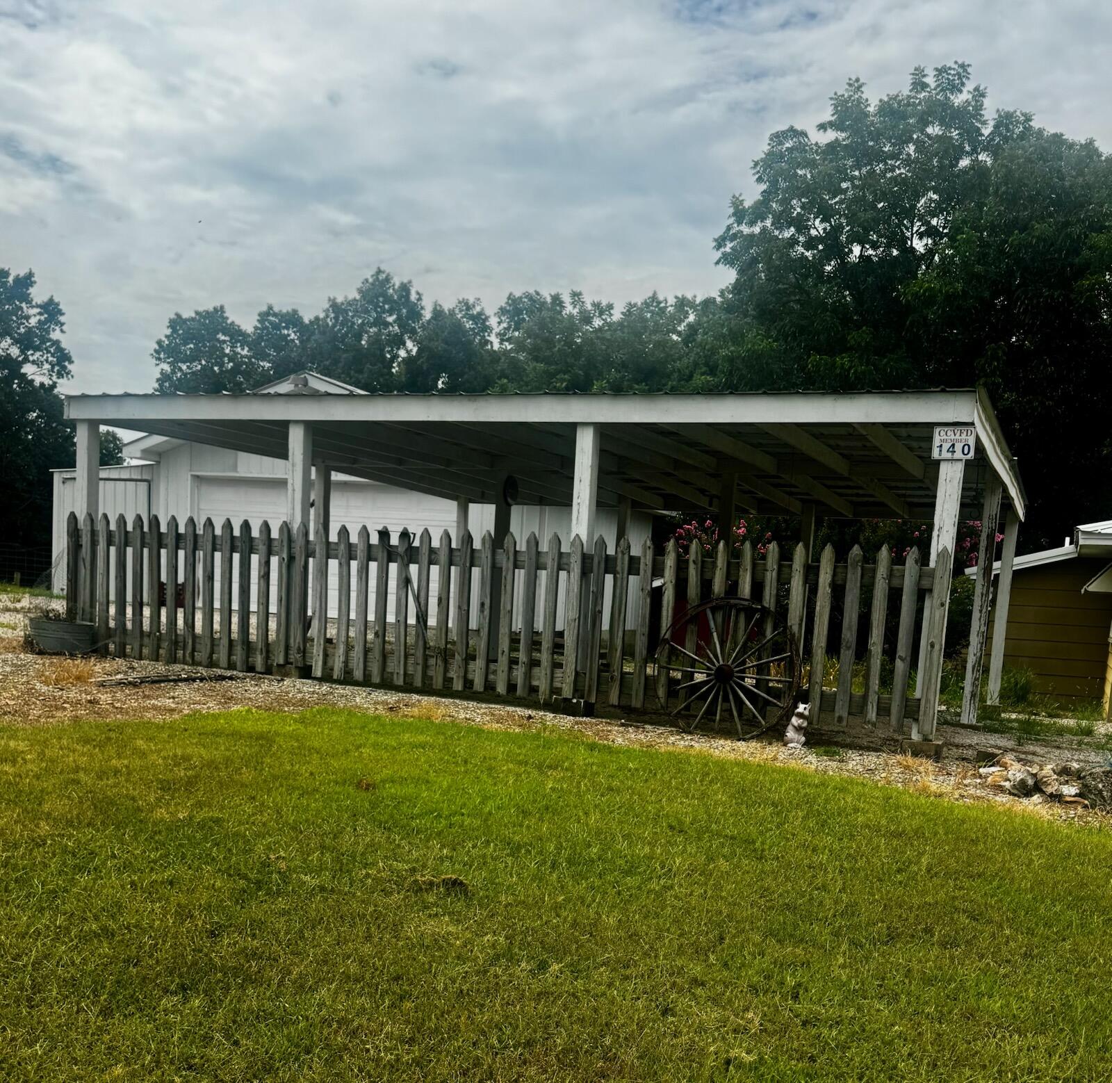 Photo 11 - Residential for sale – 140  Cox Road  Cedar Creek, MO