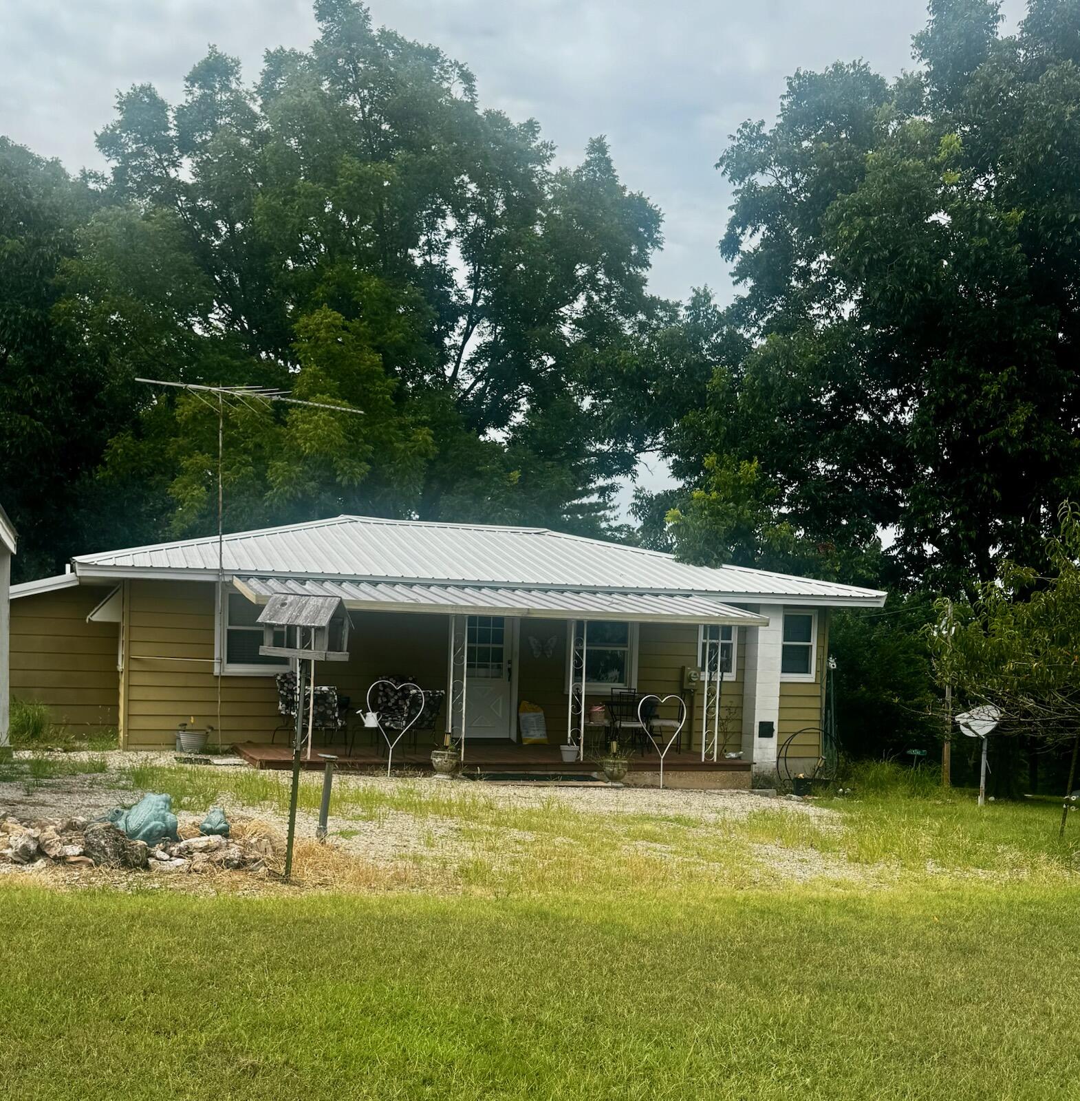 Photo 4 - Residential for sale – 140  Cox Road  Cedar Creek, MO