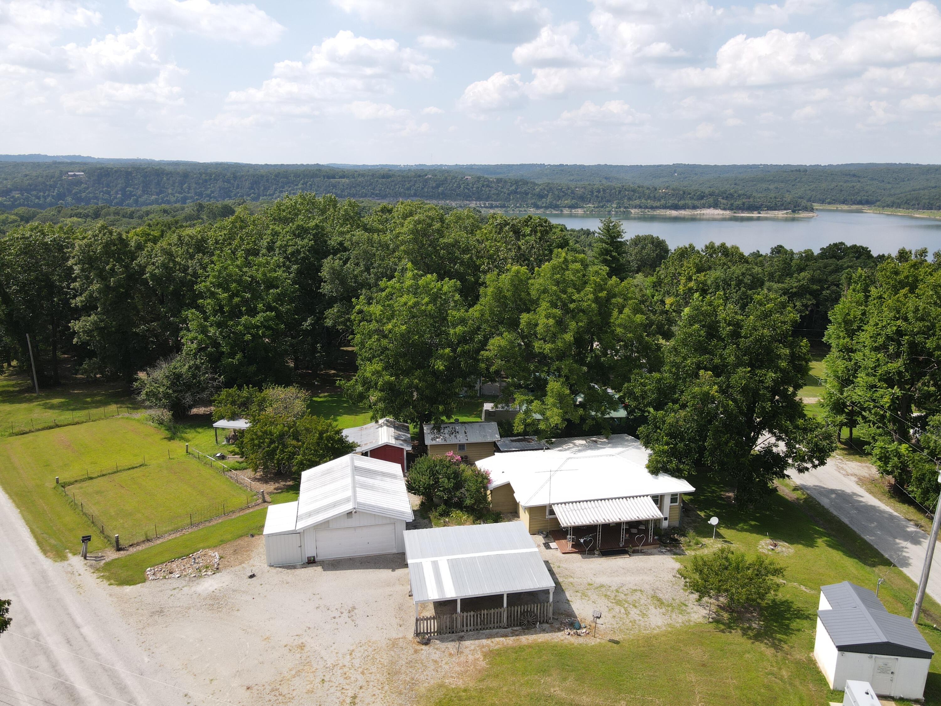 Photo 8 - Residential for sale – 140  Cox Road  Cedar Creek, MO