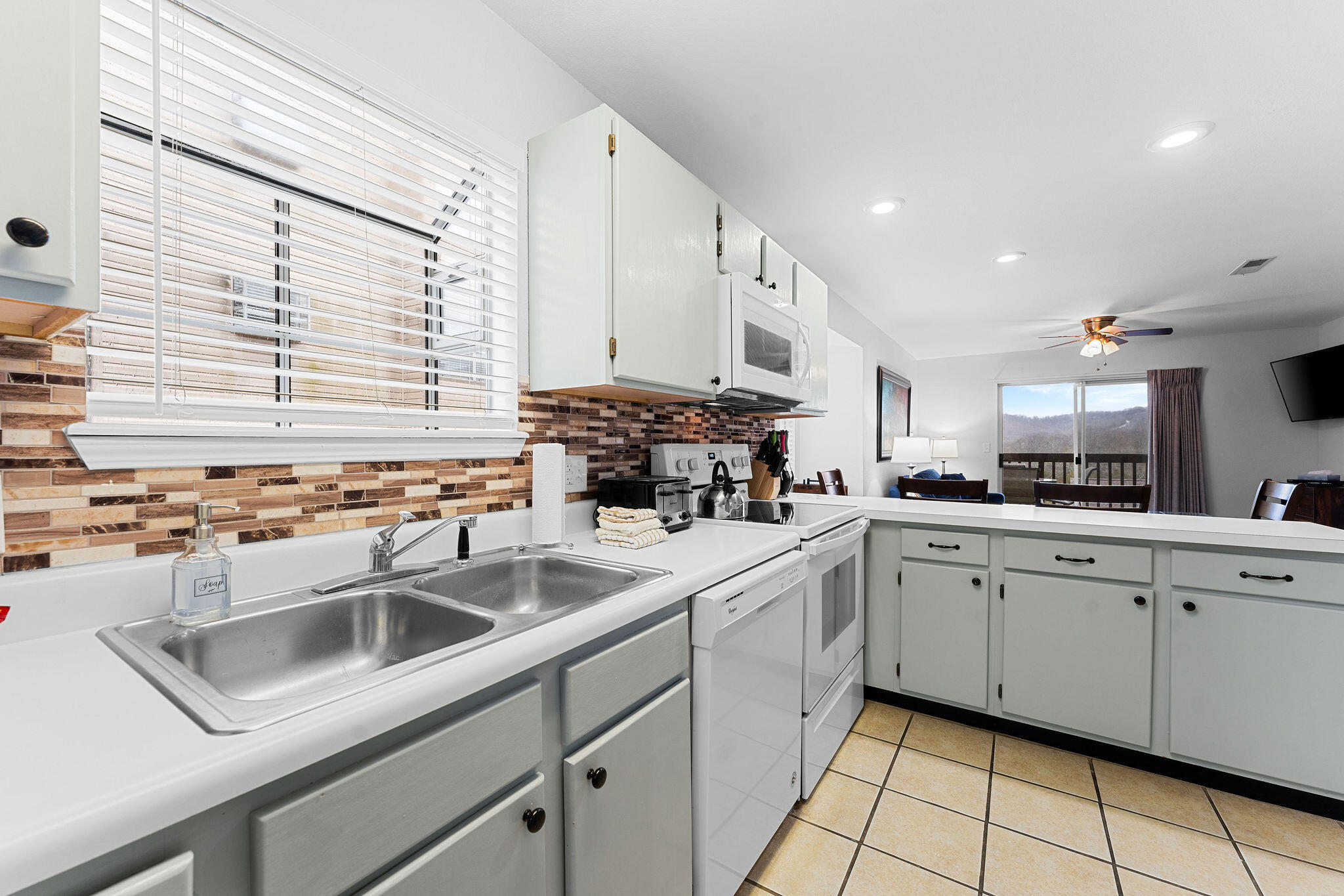Photo 8 - Residential for sale – 29  Blue Bird Way  Branson, MO