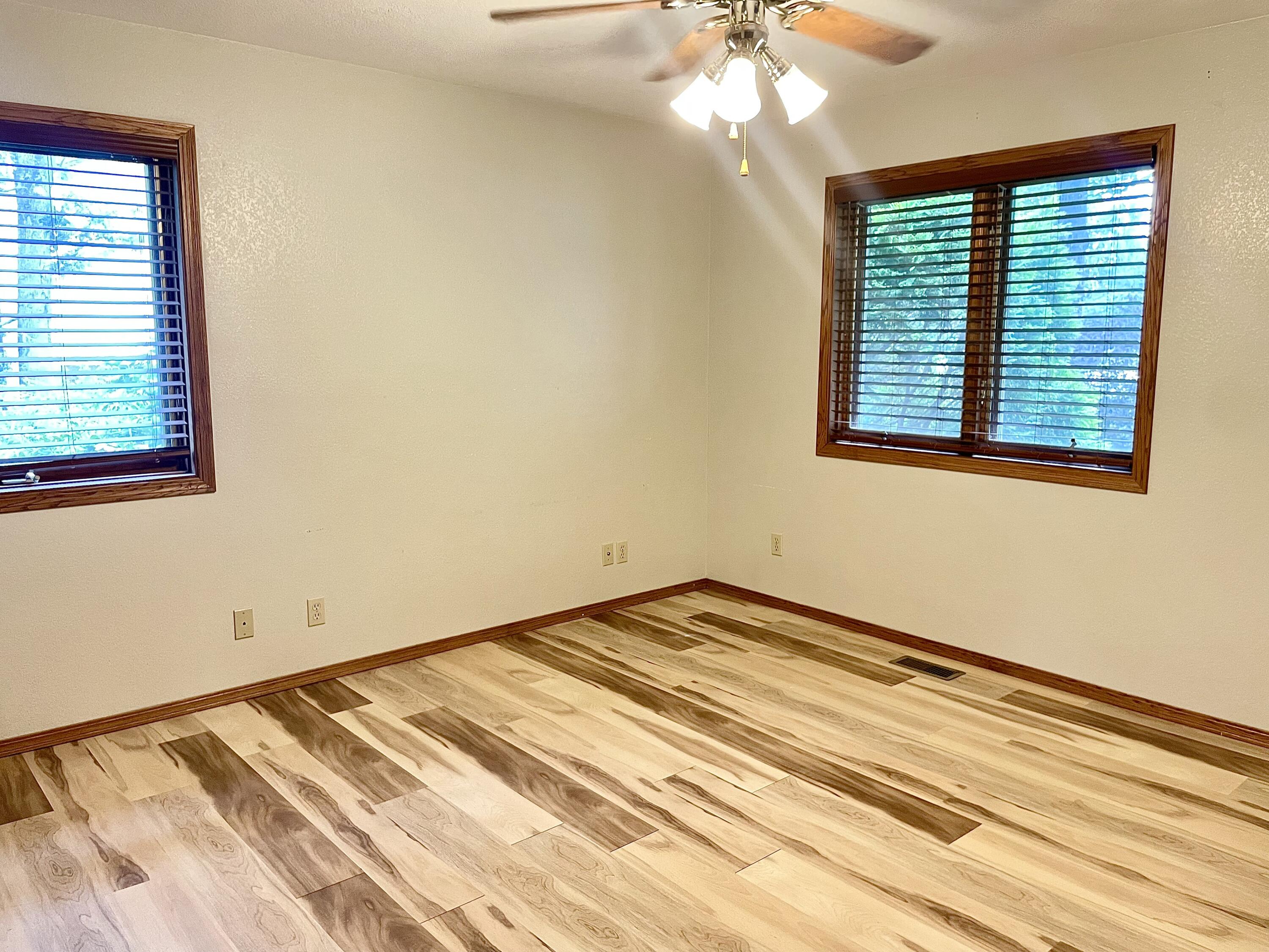Photo 29 - Residential for sale – 4025  Deer Ridge Street  Neosho, MO