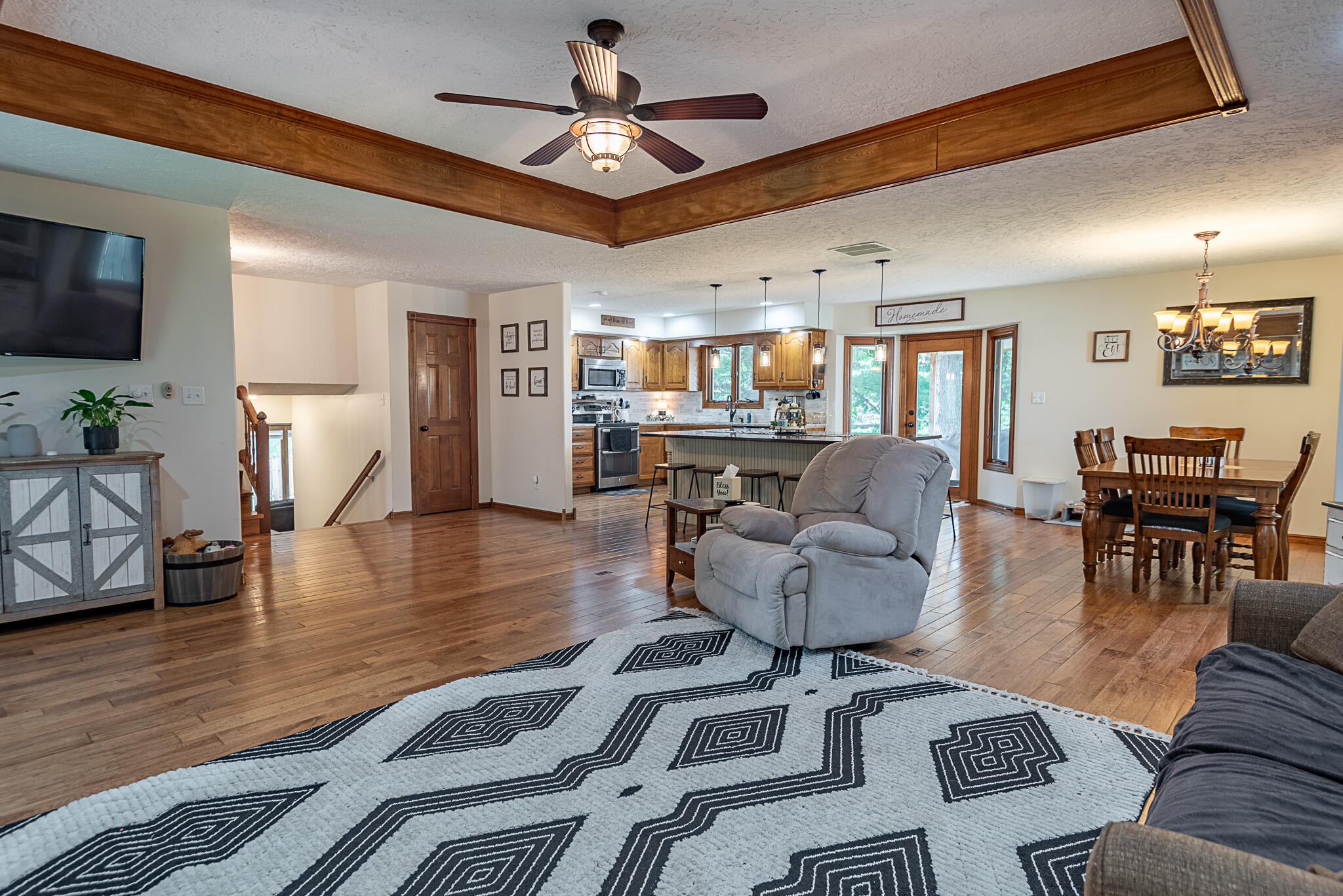 Photo 7 - Residential for sale – 760 W Sherwood Drive  Springfield, MO
