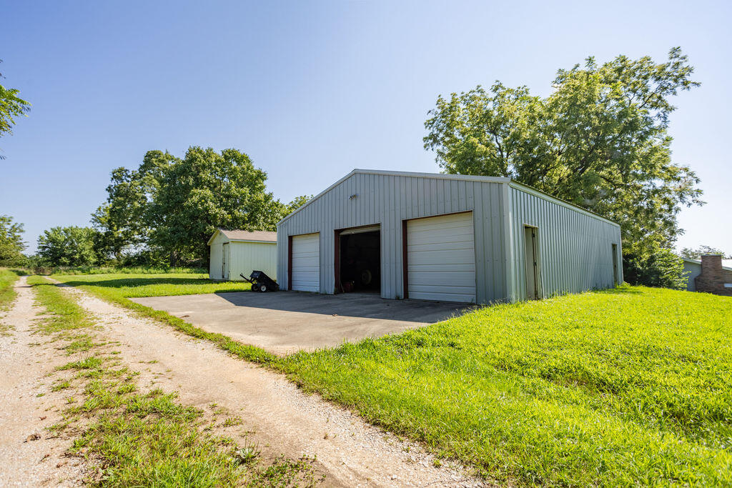 Photo 8 - Farm for sale – 525 E Hwy C   Jerico Springs, MO