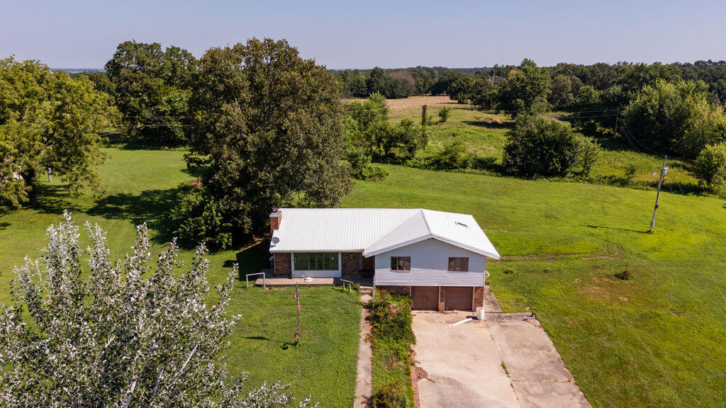 Photo 31 - Farm for sale – 525 E Hwy C   Jerico Springs, MO