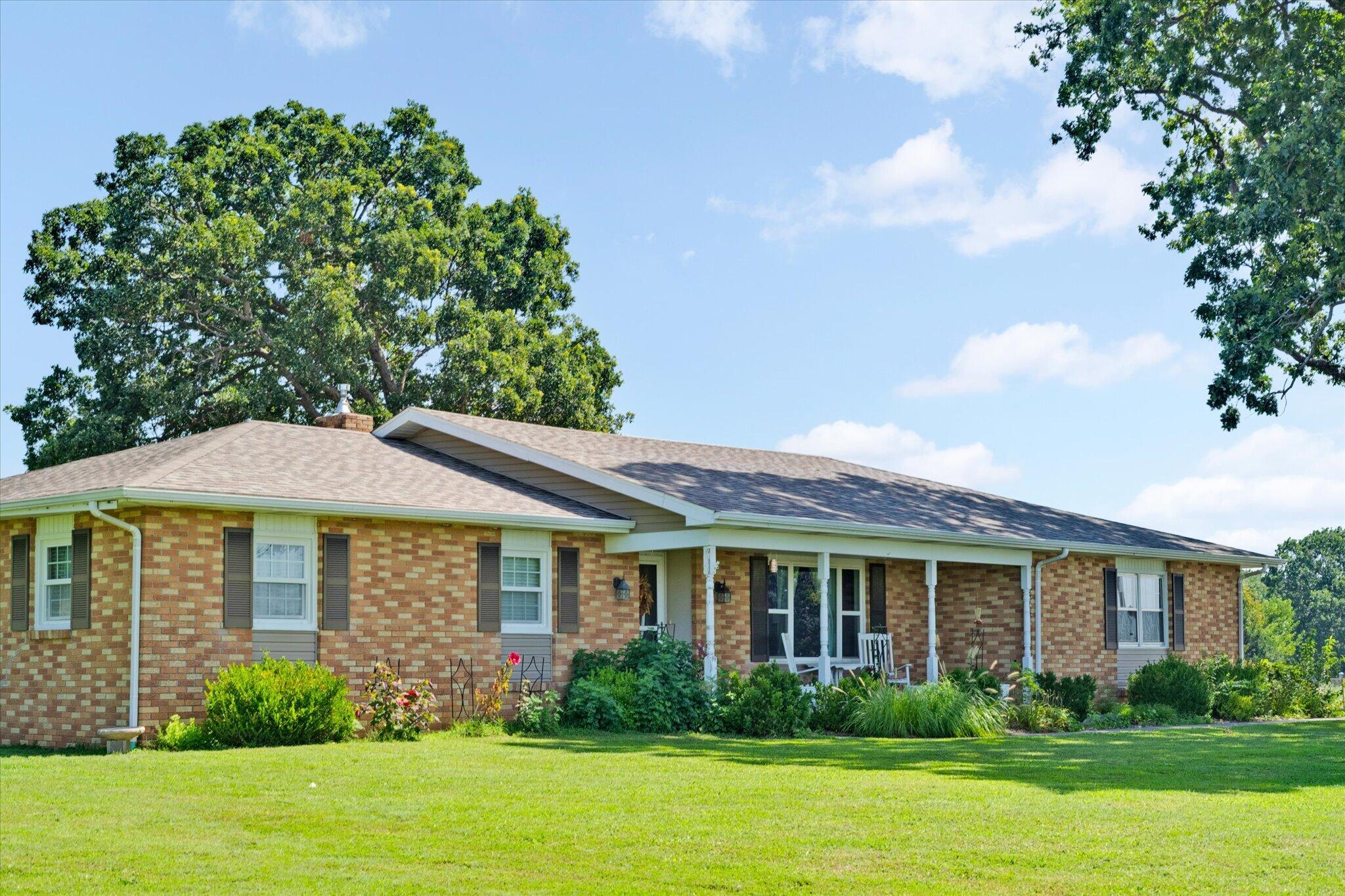 Photo 34 - Residential for sale – 1731 E Aldrich Road  Bolivar, MO