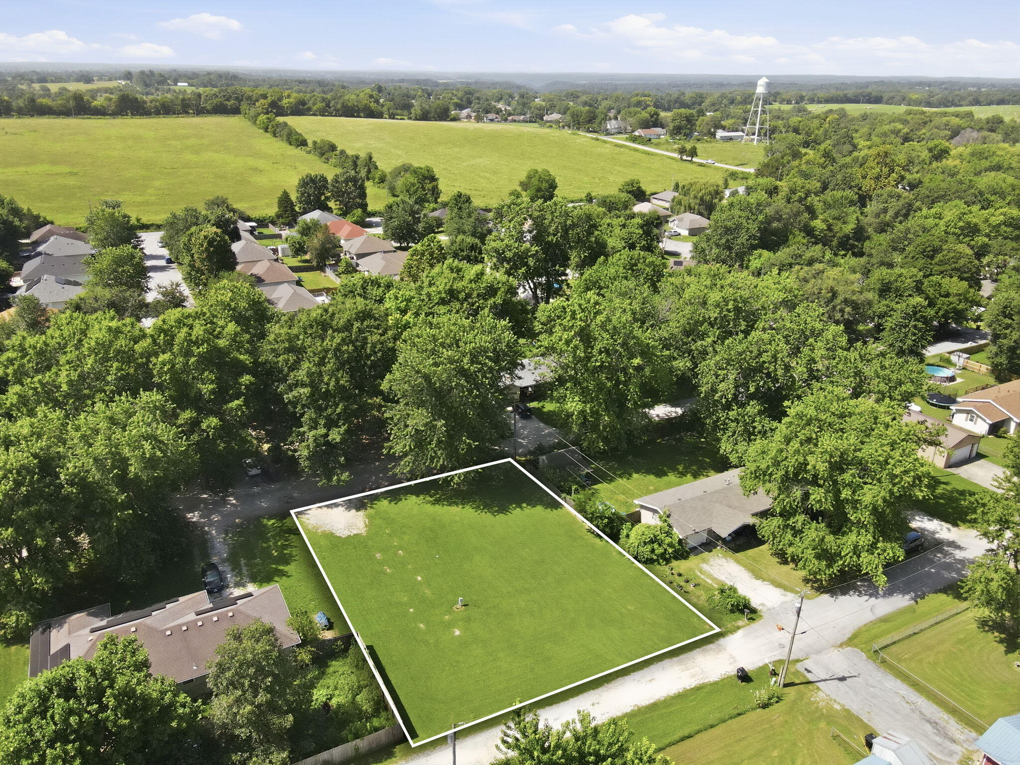 Photo 4 - Land for sale – Lot 11  Sunset Street  Sparta, MO