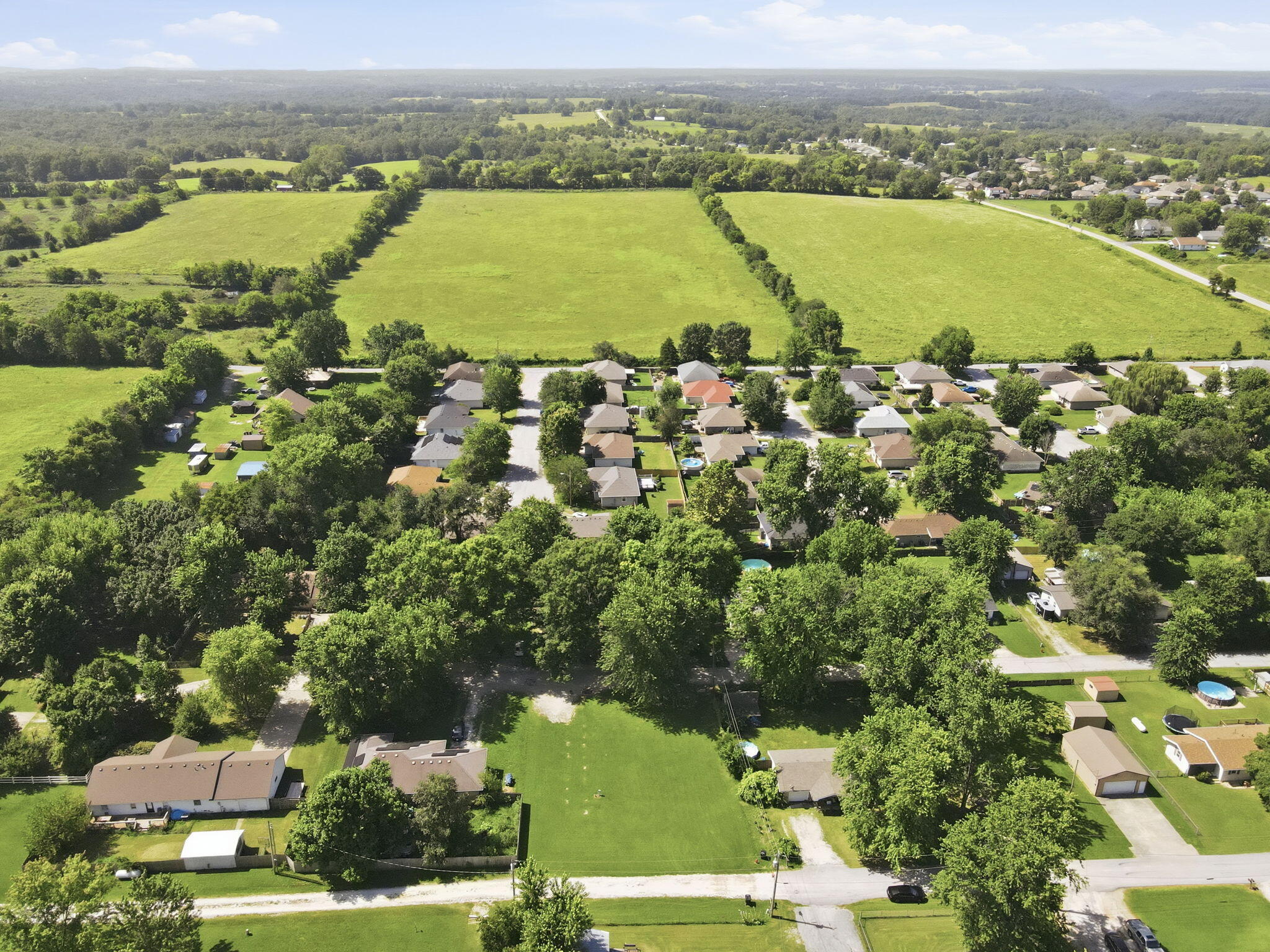 Photo 2 - Land for sale – Lot 11  Sunset Street  Sparta, MO