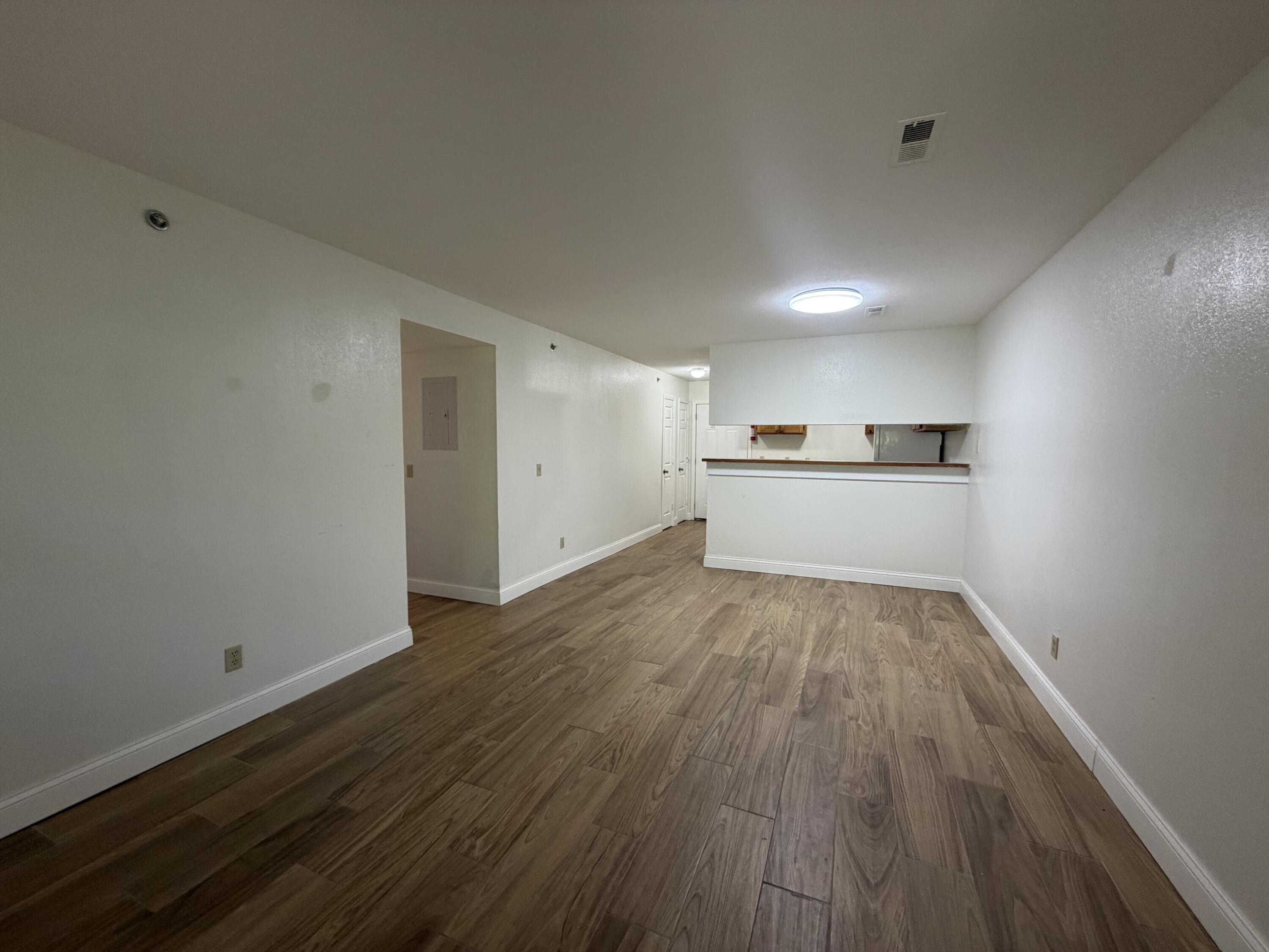 Photo 7 - Residential Lease for sale – 428  Kays Lane  Hollister, MO