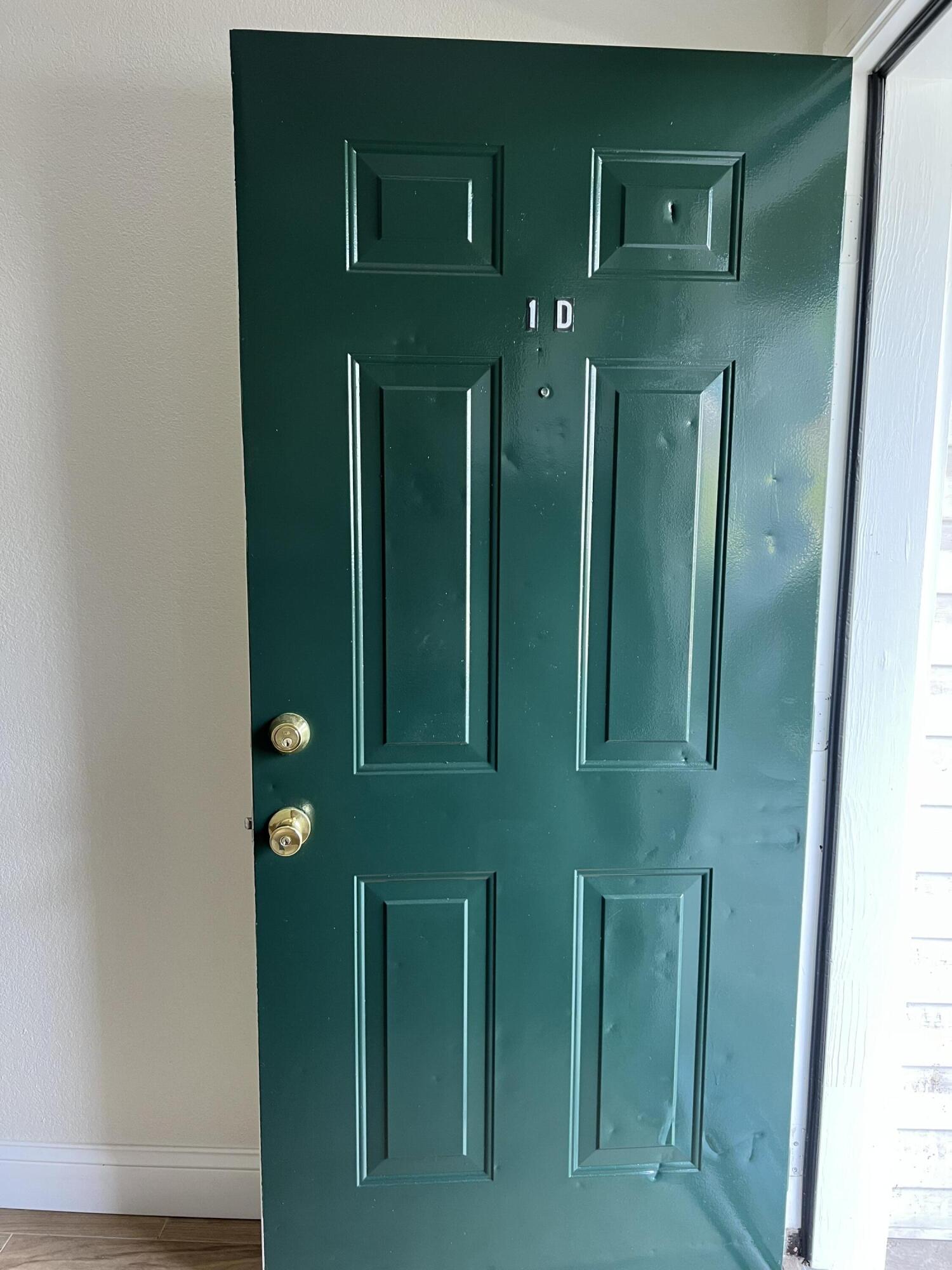 Photo 4 - Residential Lease for sale – 428  Kays Lane  Hollister, MO