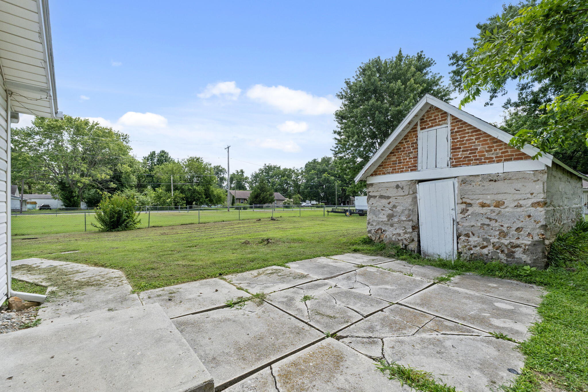 Photo 25 - Residential for sale – 517 S Missouri Street  Marionville, MO