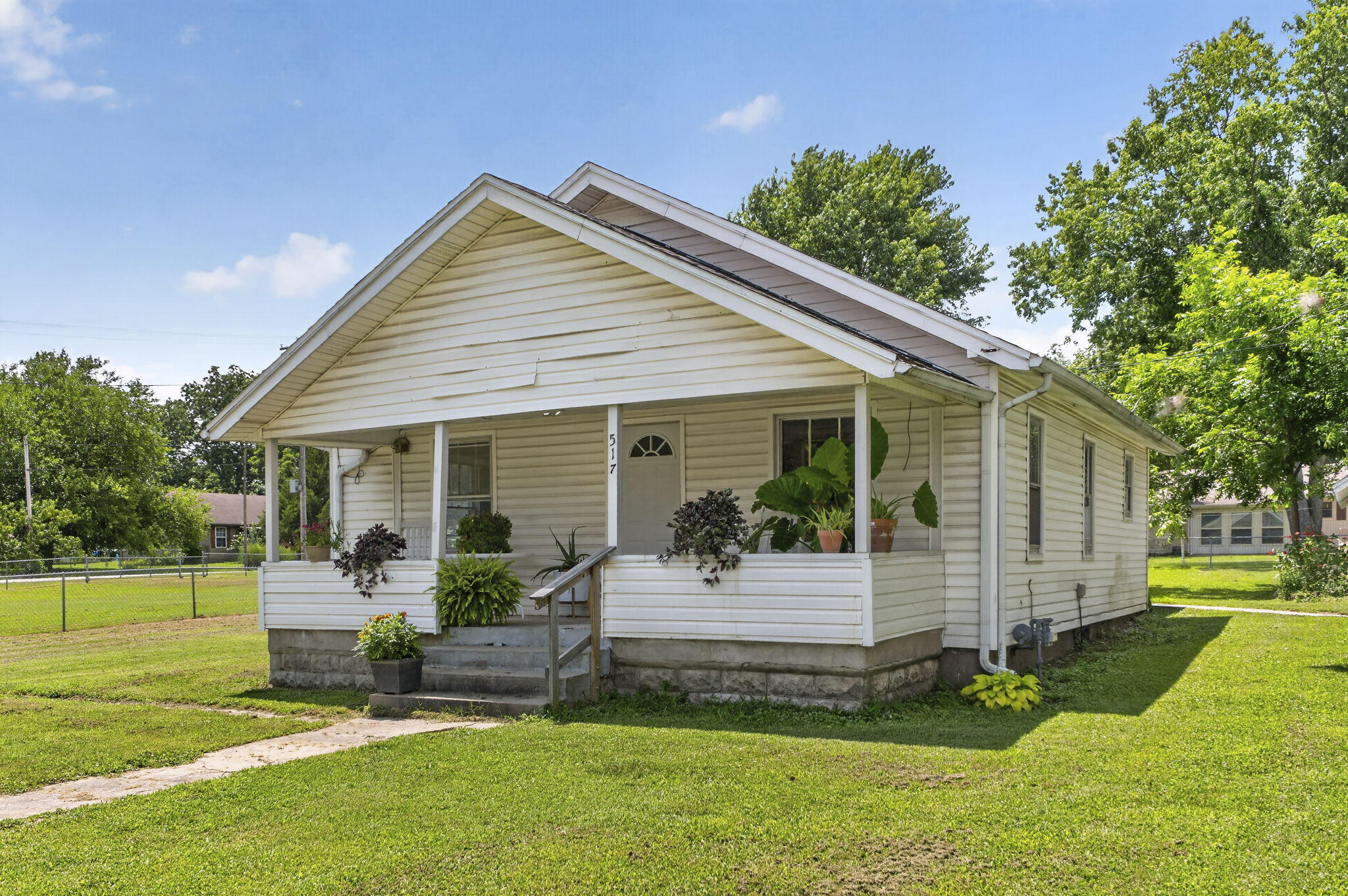 Photo 4 - Residential for sale – 517 S Missouri Street  Marionville, MO