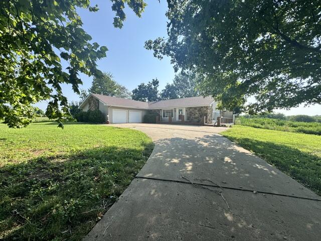 Photo 2 - Residential for sale – 1688 S State Highway Mm   Springfield, MO