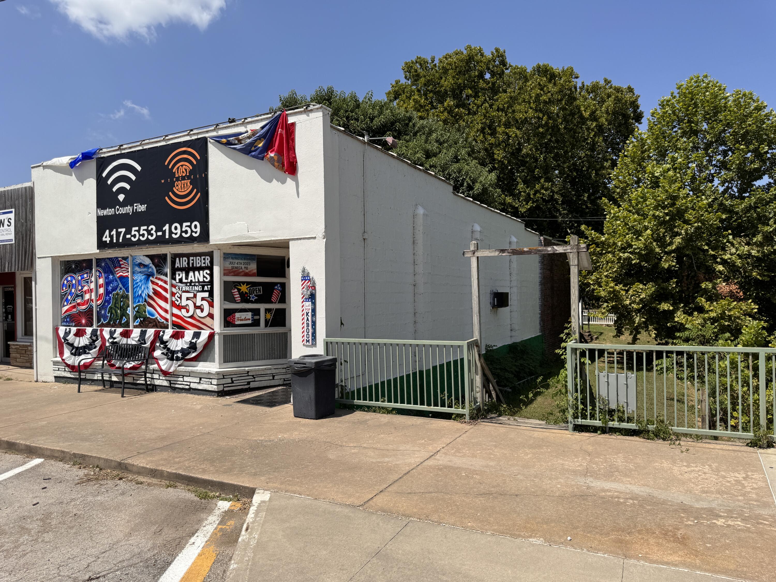 Photo 2 - Commercial Sale for sale – 1204  Cherokee Avenue  Seneca, MO