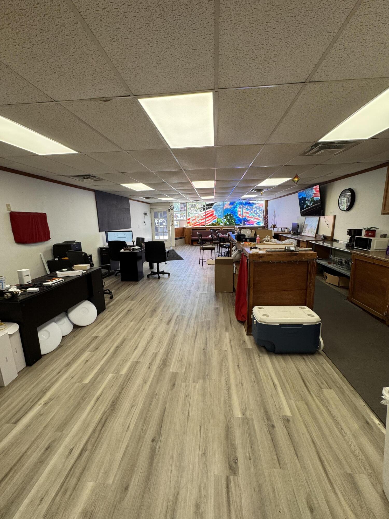 Photo 3 - Commercial Sale for sale – 1204  Cherokee Avenue  Seneca, MO
