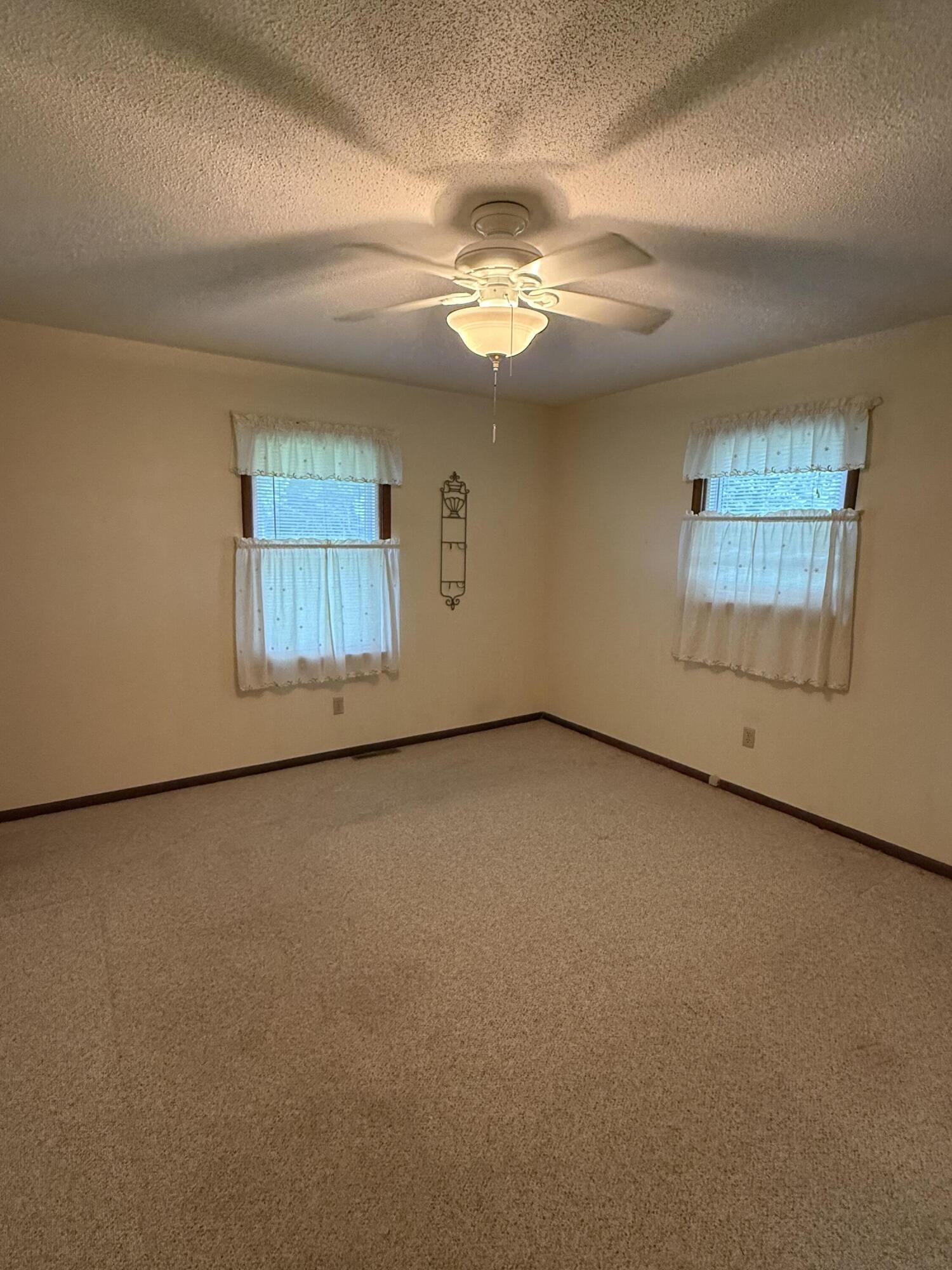 Photo 11 - Residential for sale – 12376  Biram Drive  Plato, MO