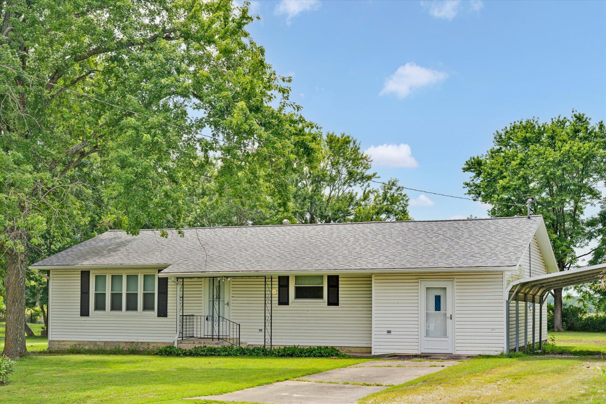 Photo 2 - Residential for sale – 411 N Walnut Street  Fair Play, MO