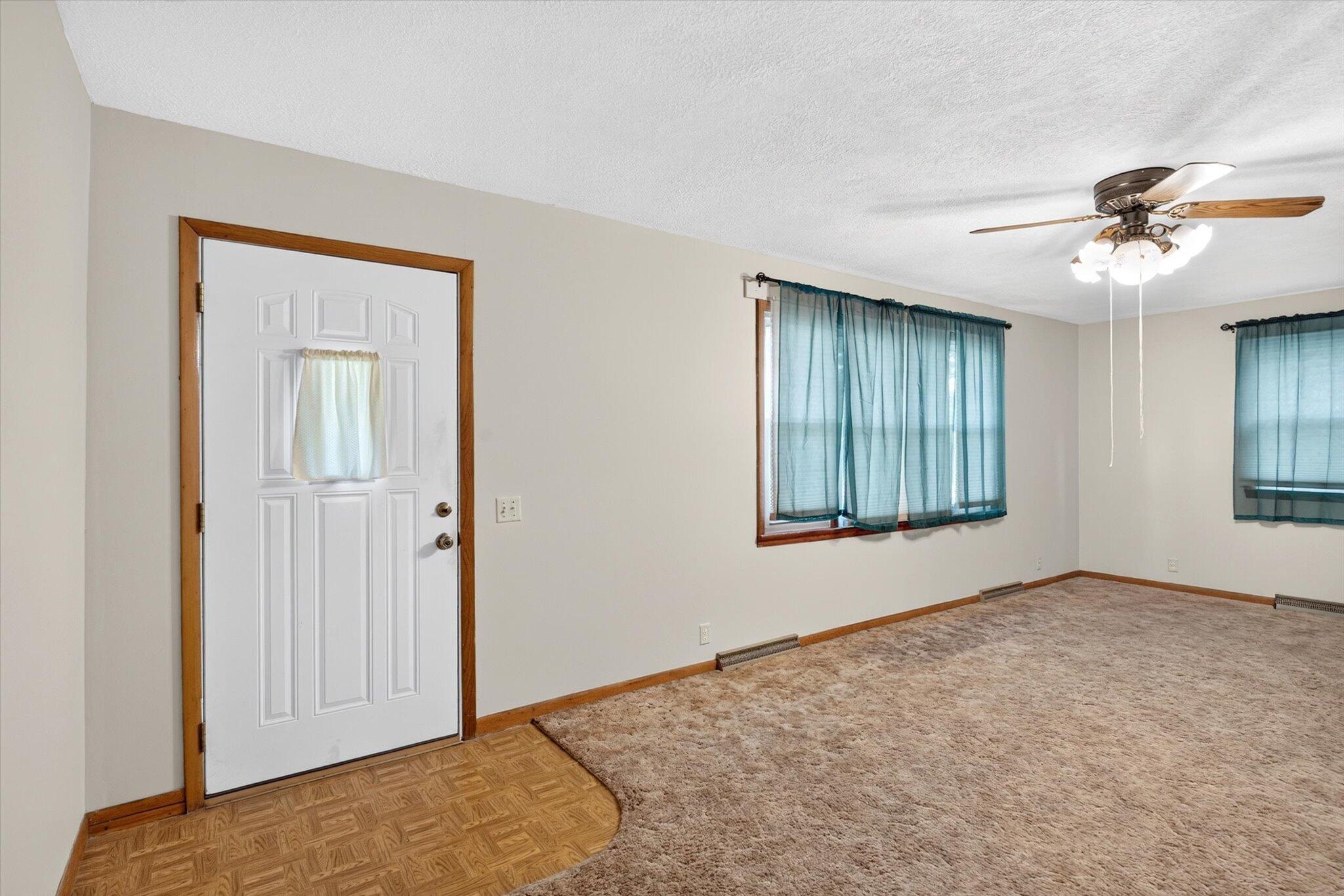 Photo 4 - Residential for sale – 411 N Walnut Street  Fair Play, MO