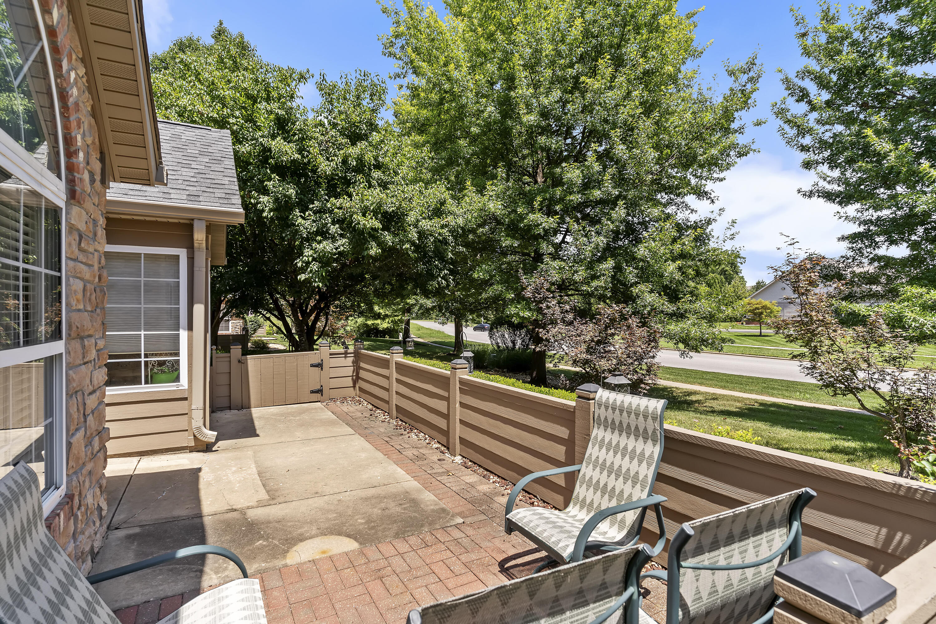 Photo 8 - Residential for sale – 800 E Kings Mead Circle  Nixa, MO