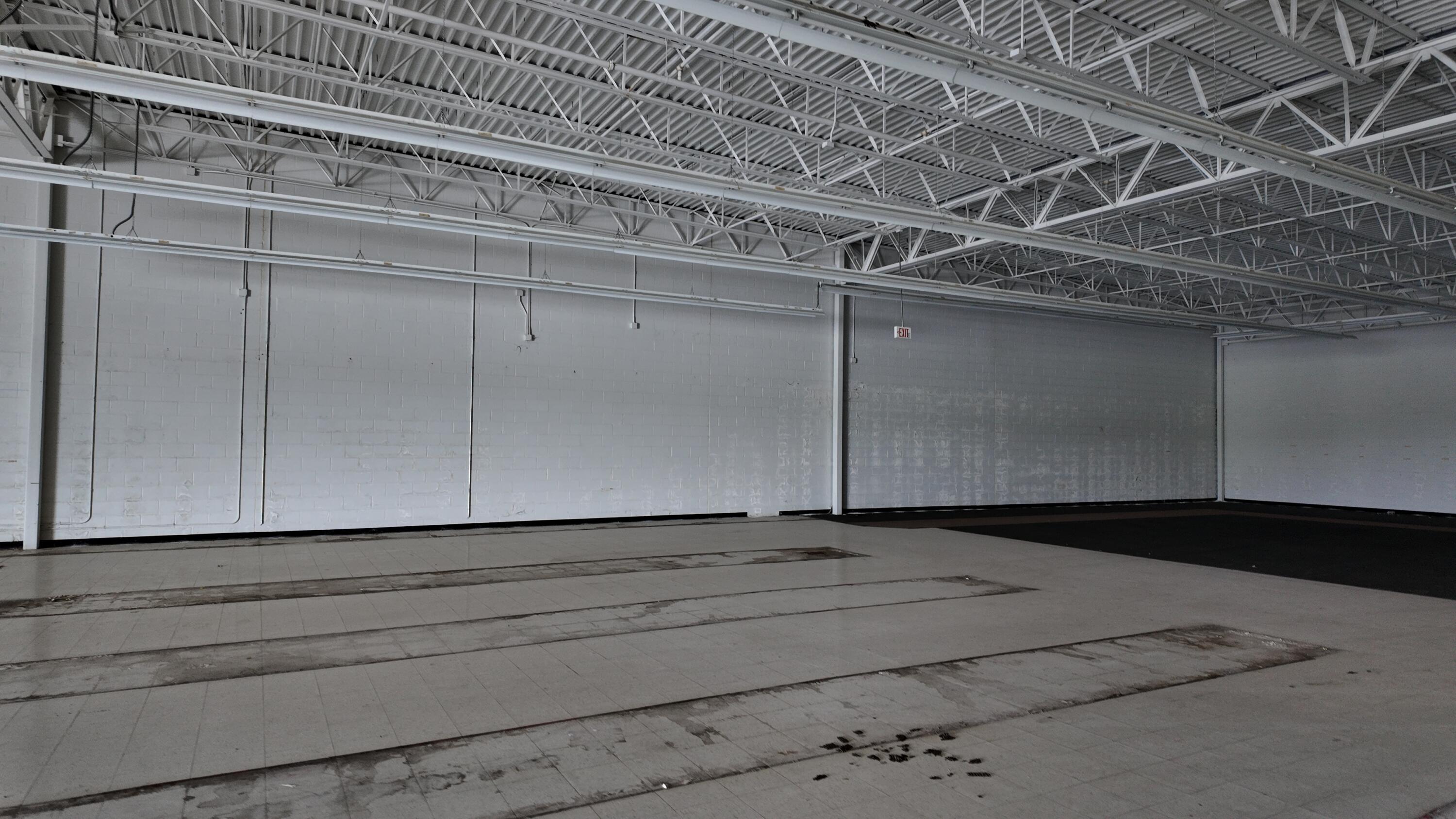 Photo 3 - Commercial Lease for sale – 1495  State Highway 248   Branson, MO