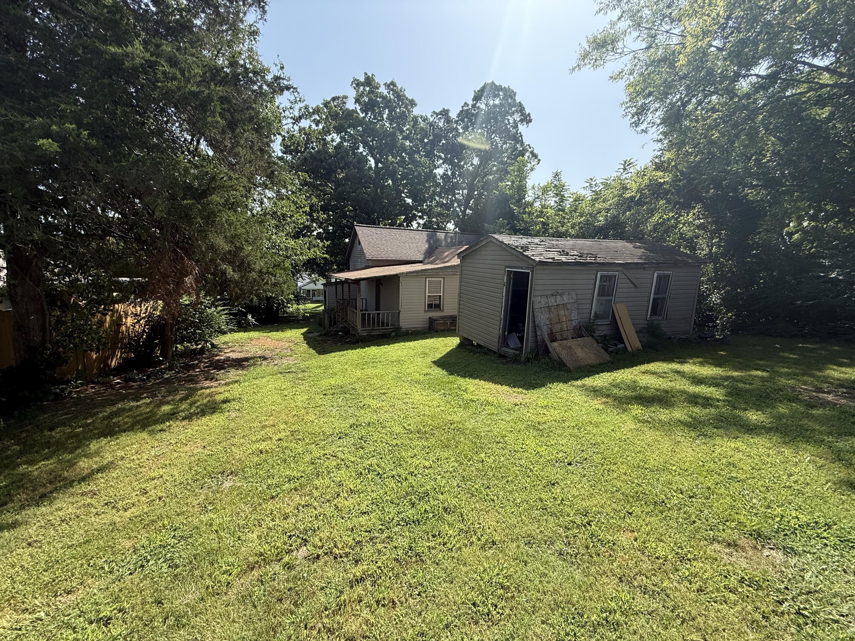 Photo 23 - Residential for sale – 517 N 4th Street  Thayer, MO