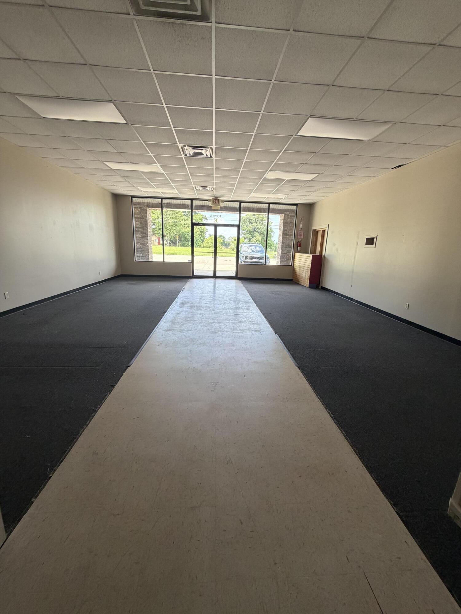 Photo 5 - Commercial Lease for sale – 10726  State Highway 76   Forsyth, MO