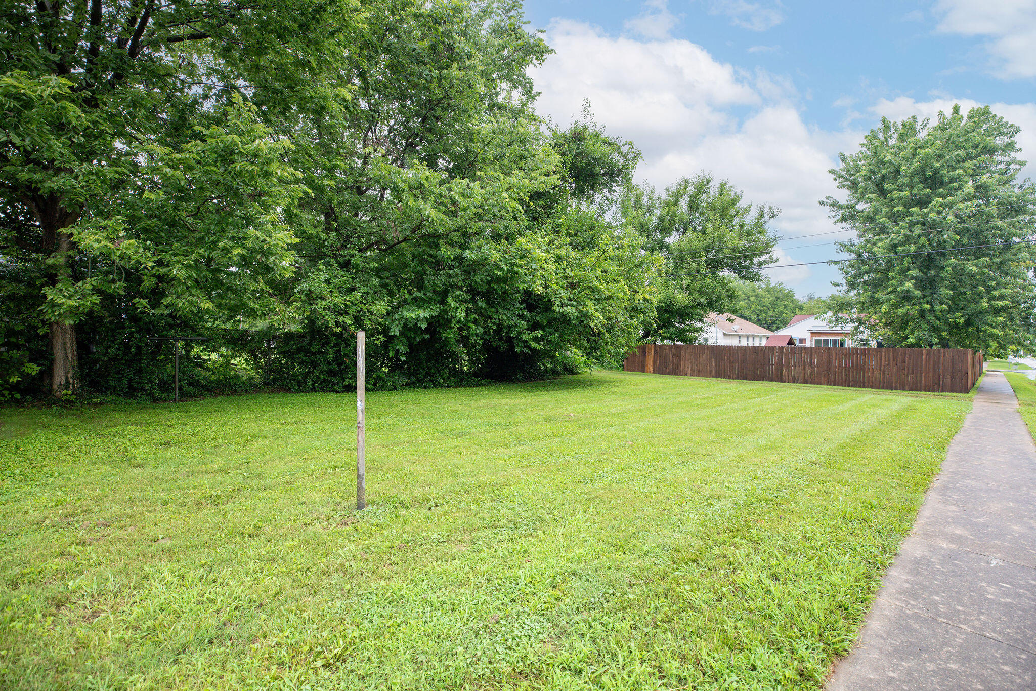 Photo 16 - Residential for sale – 1401 W Florida Street  Springfield, MO
