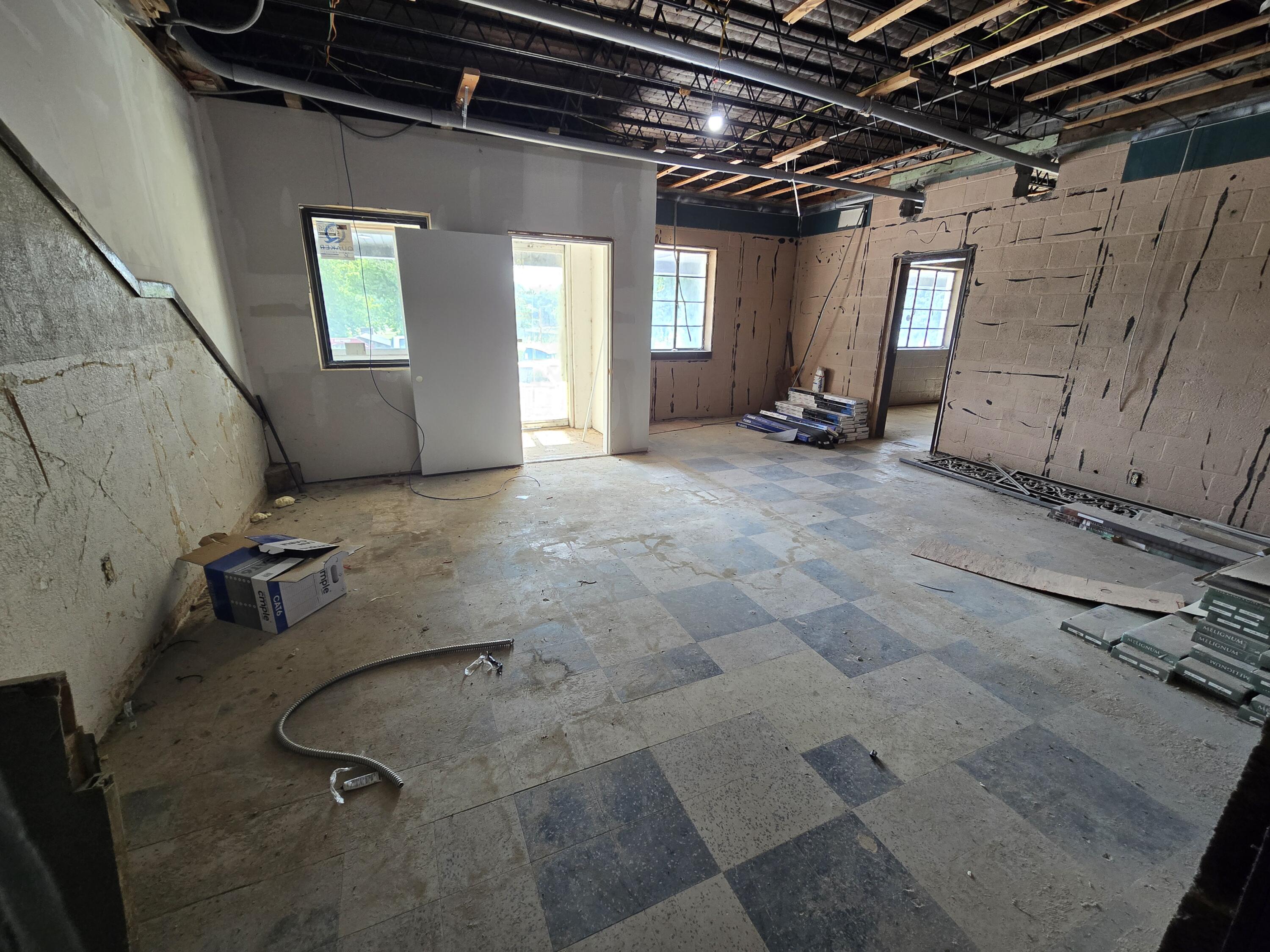 Photo 13 - Commercial Lease for sale – 164  Forsyth Taneyville   Forsyth, MO