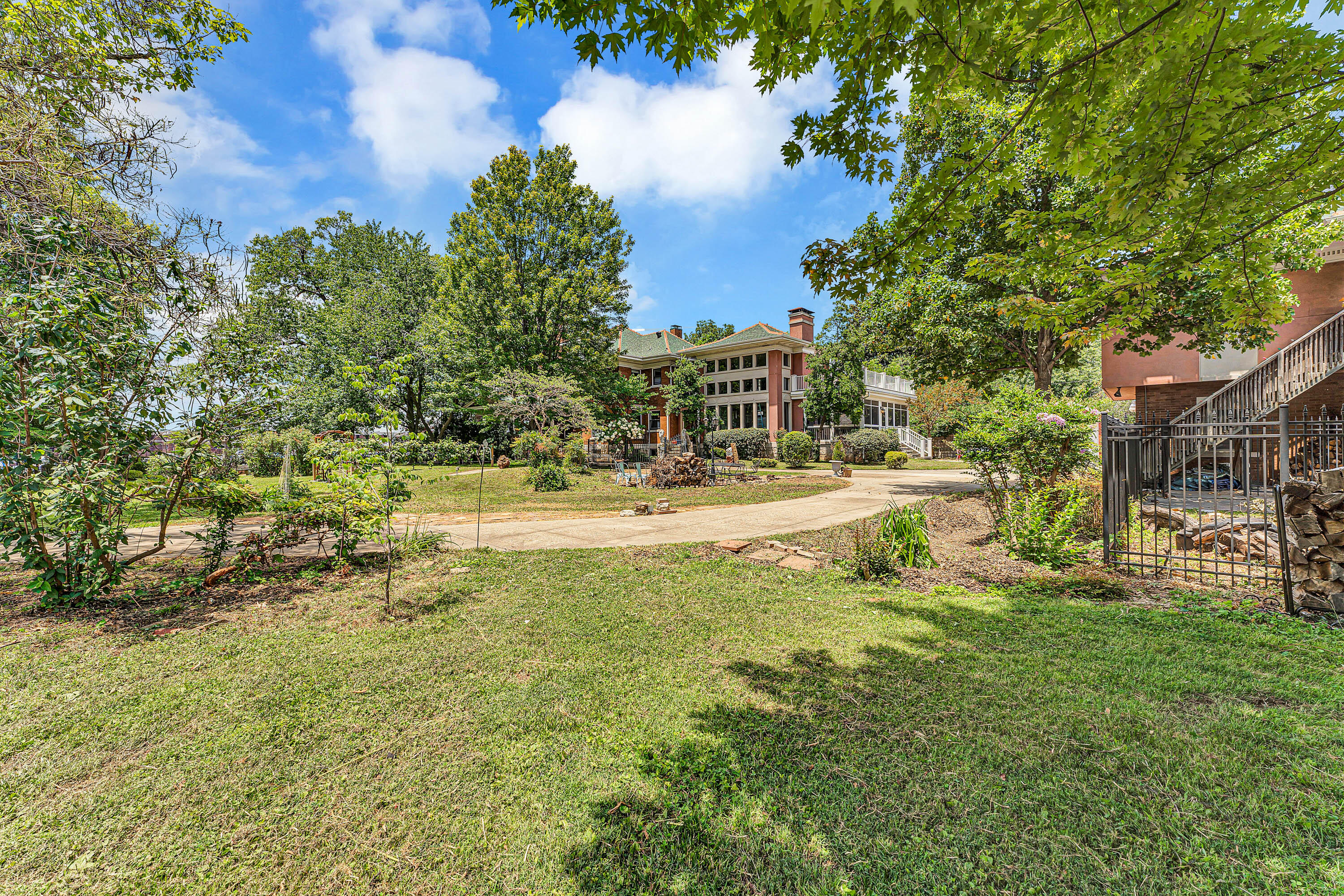 Photo 73 - Residential for sale – 1414 N Benton Avenue  Springfield, MO