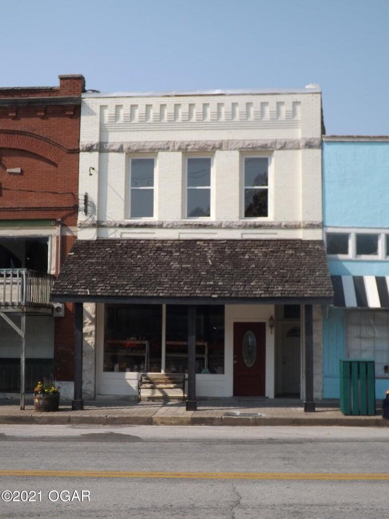 Residential Income for sale – 122 N Main Street  Granby, MO