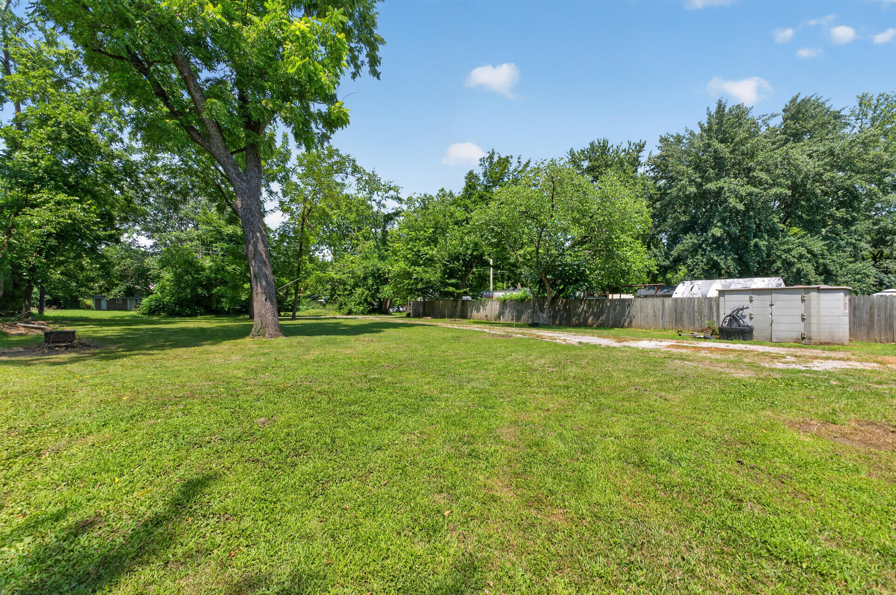 Photo 20 - Residential for sale – 1911 N Benton Avenue  Springfield, MO