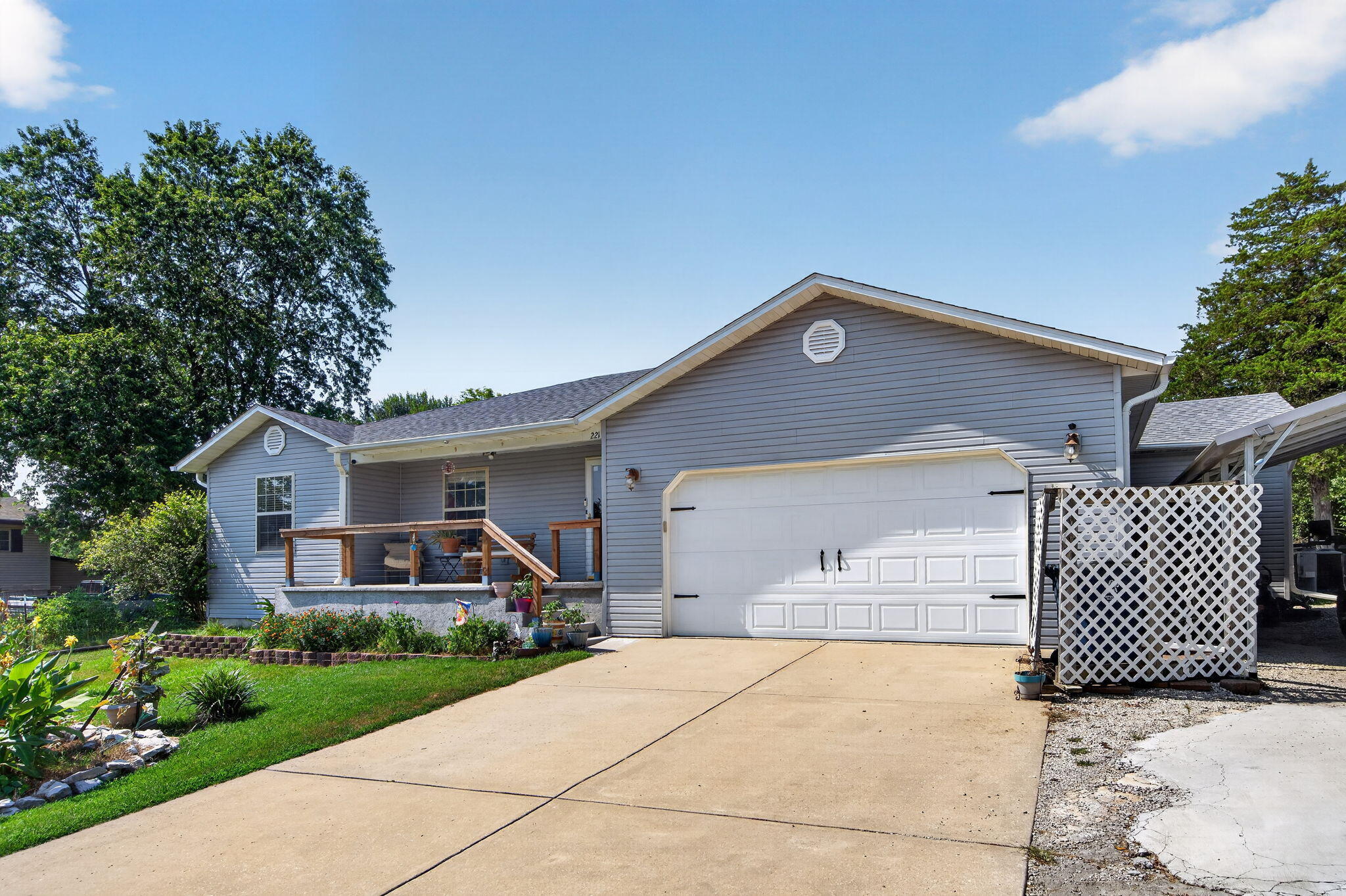 Photo 4 - Residential for sale – 221  Foley Street  Hollister, MO